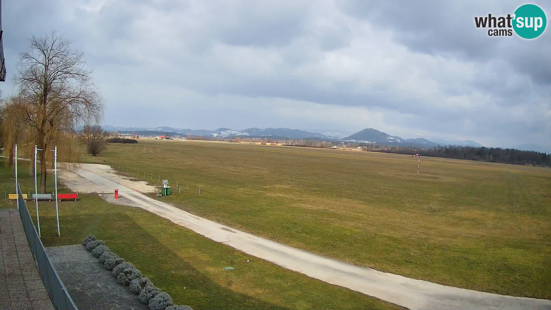 Celje Airfield livecam | LJCL | Slovenia