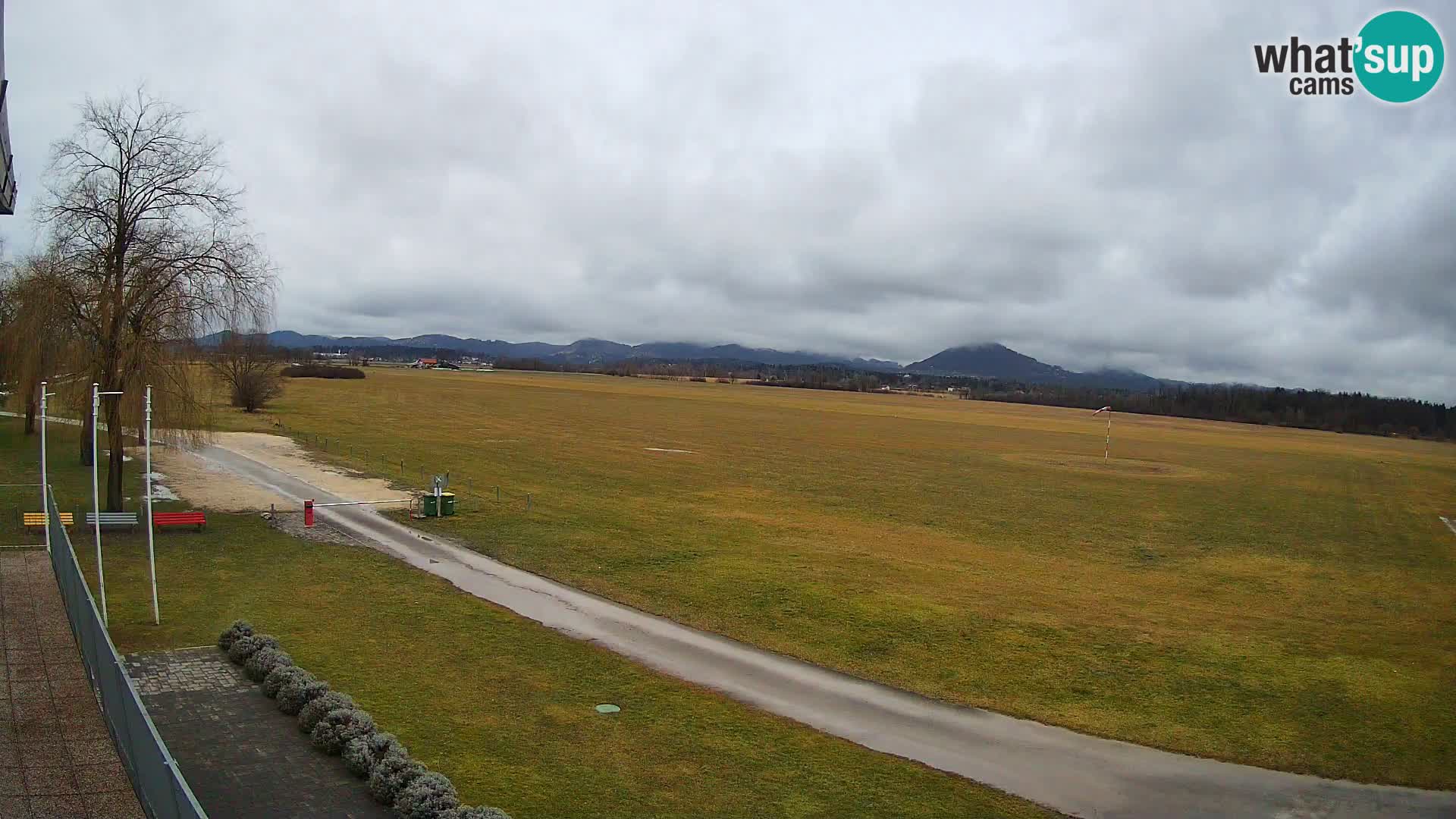 Celje Airfield livecam | LJCL | Slovenia