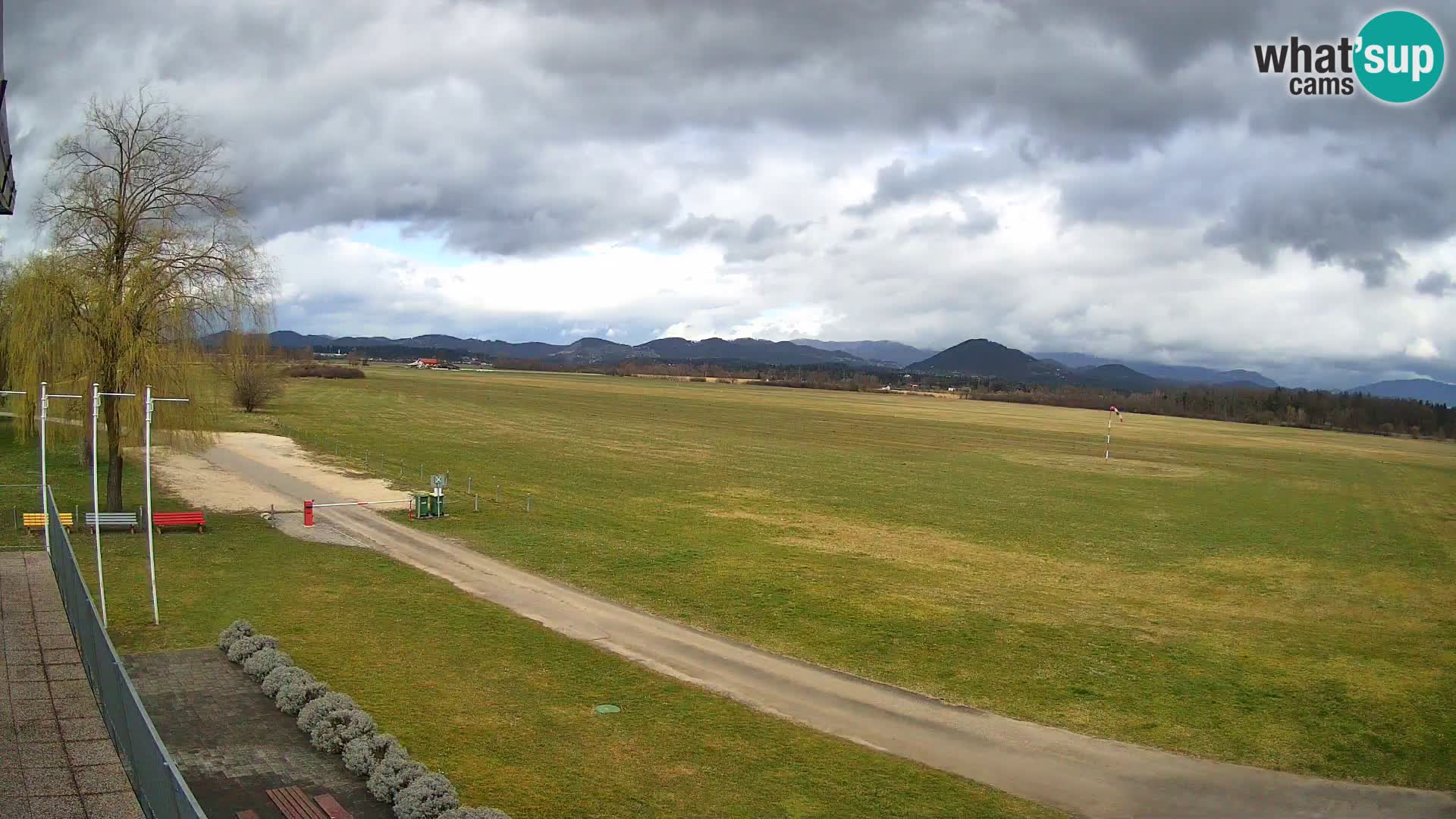 Celje Airfield livecam | LJCL | Slovenia