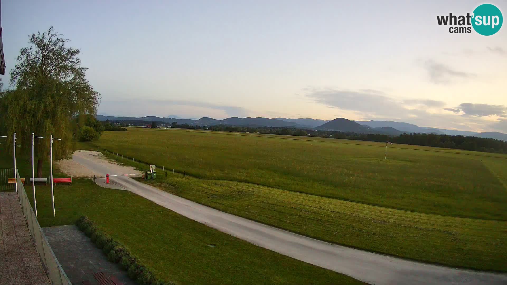 Spletna kamera Aeroklub Celje | LJCL