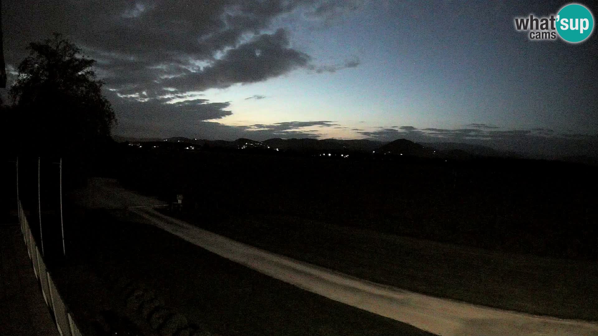 Celje Airfield livecam | LJCL | Slovenia