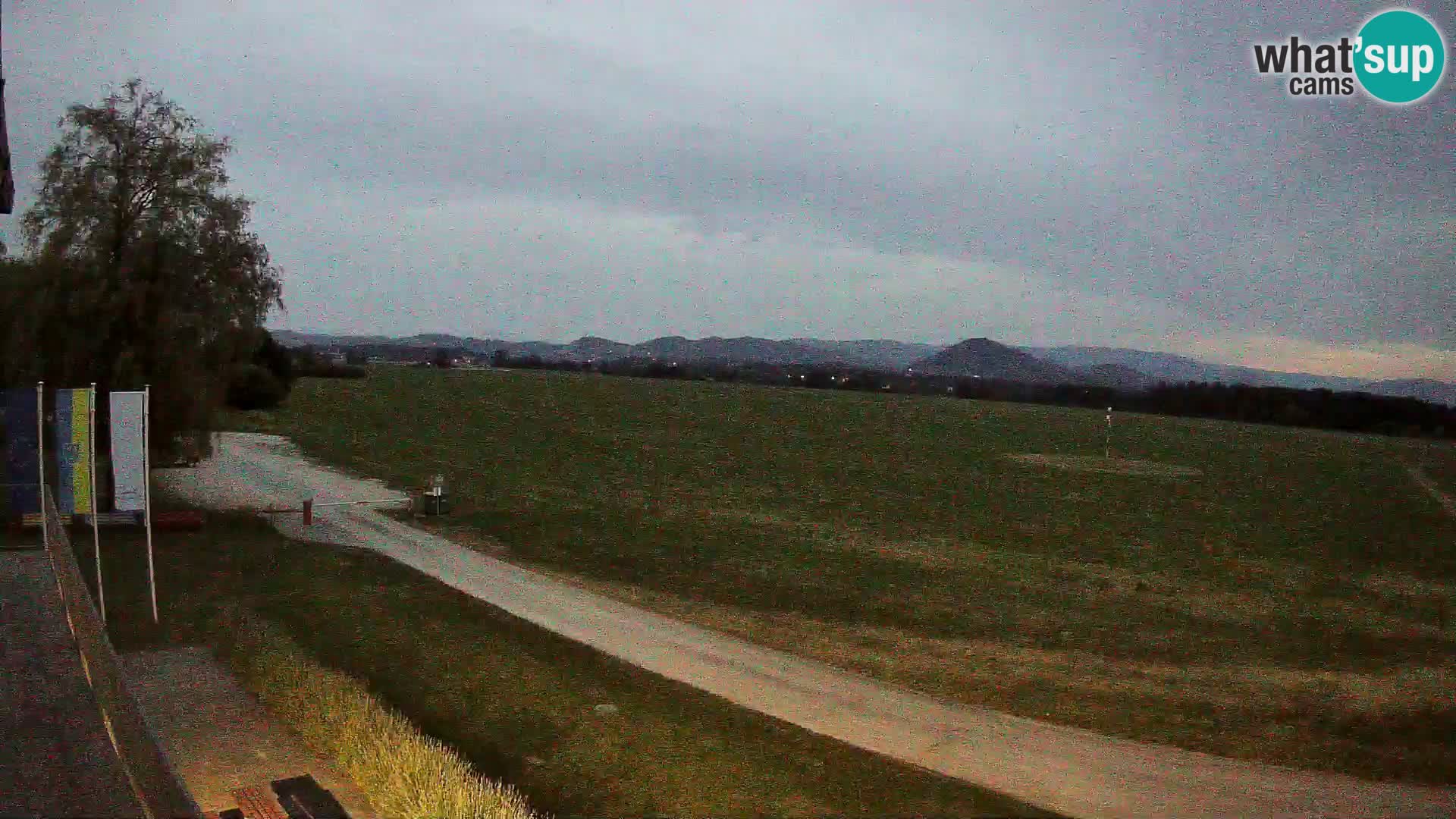 Celje Airfield livecam | LJCL | Slovenia