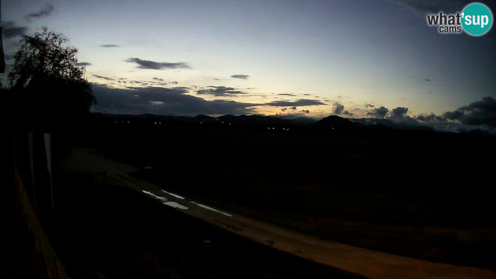 Celje Airfield livecam | LJCL | Slovenia