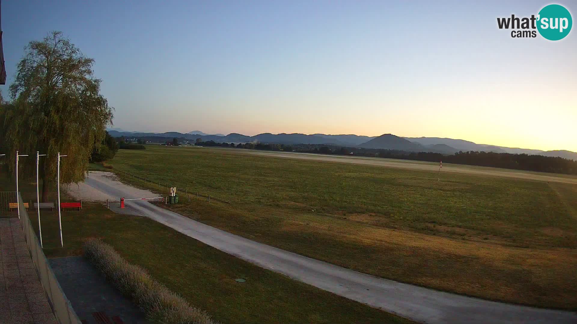 Celje Airfield livecam | LJCL | Slovenia