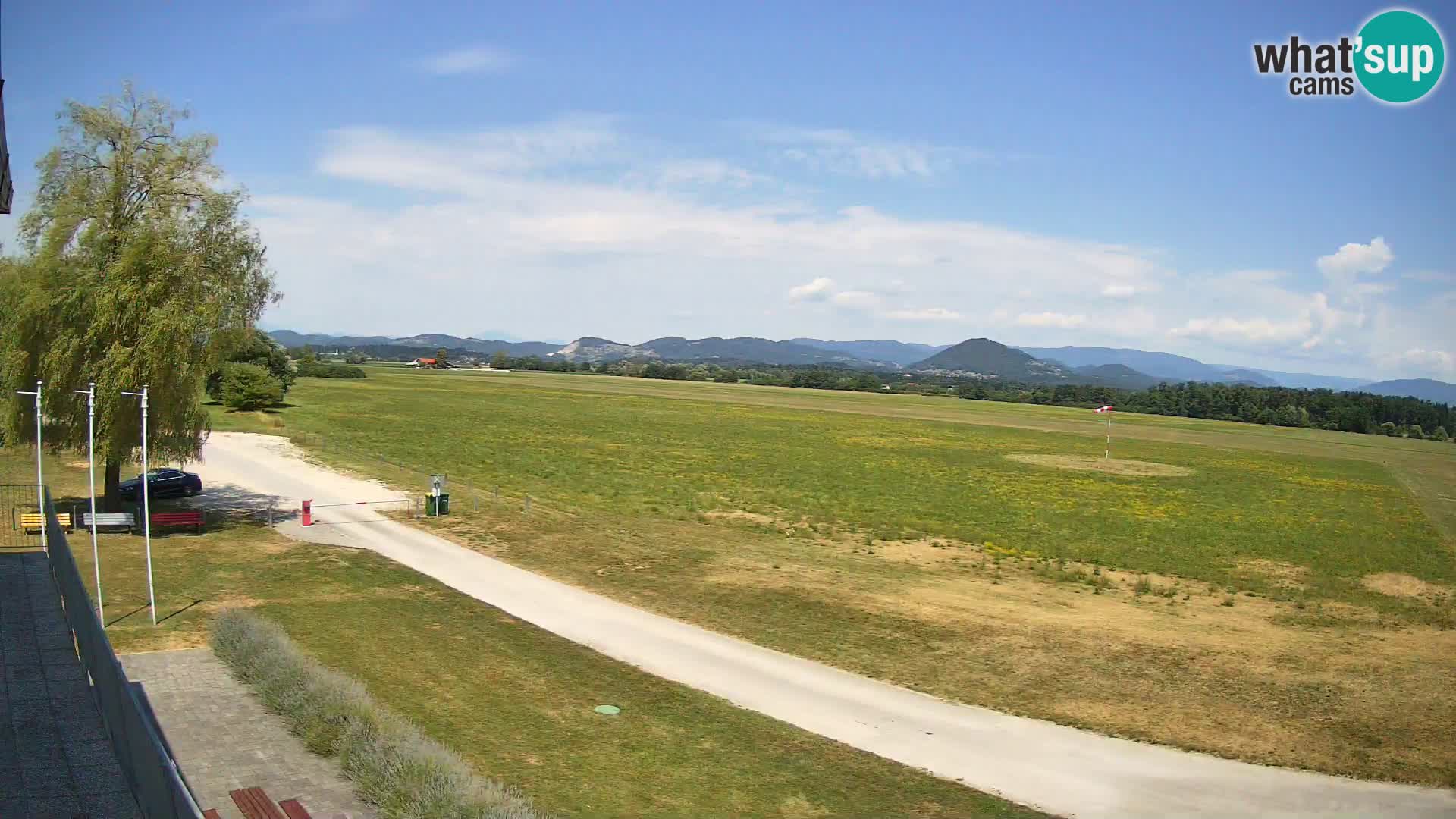 Spletna kamera Aeroklub Celje | LJCL