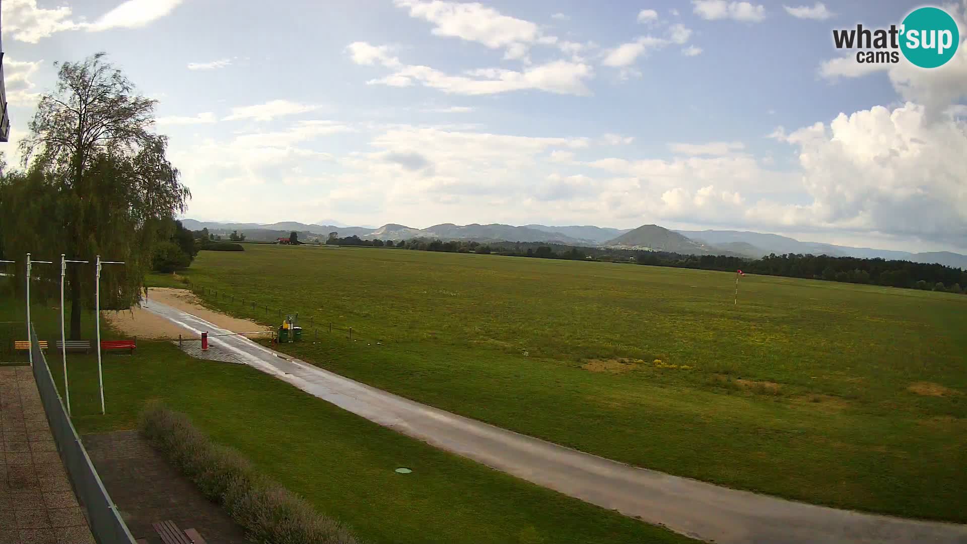 Celje Airfield livecam | LJCL | Slovenia