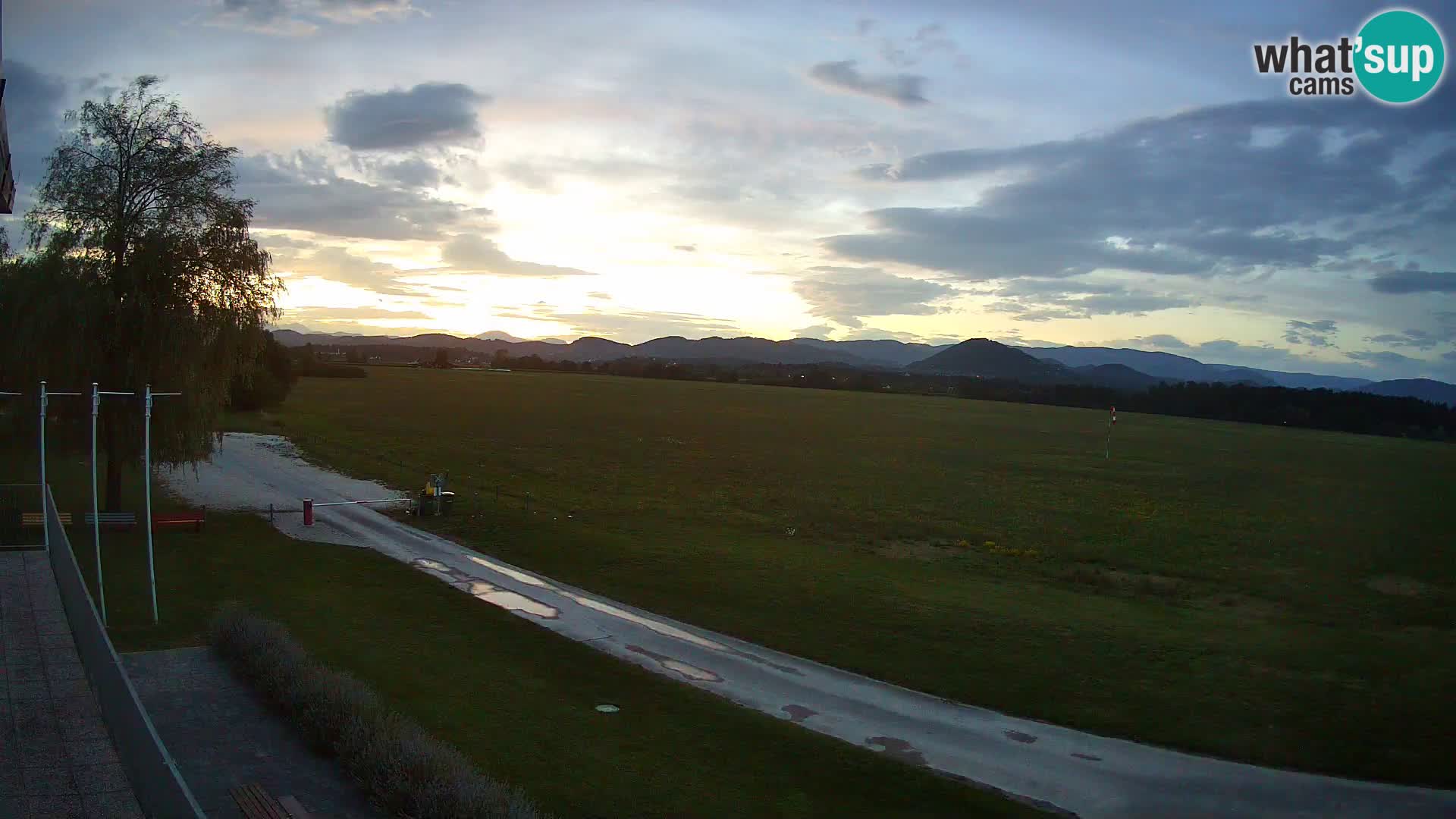 Celje Airfield livecam | LJCL | Slovenia