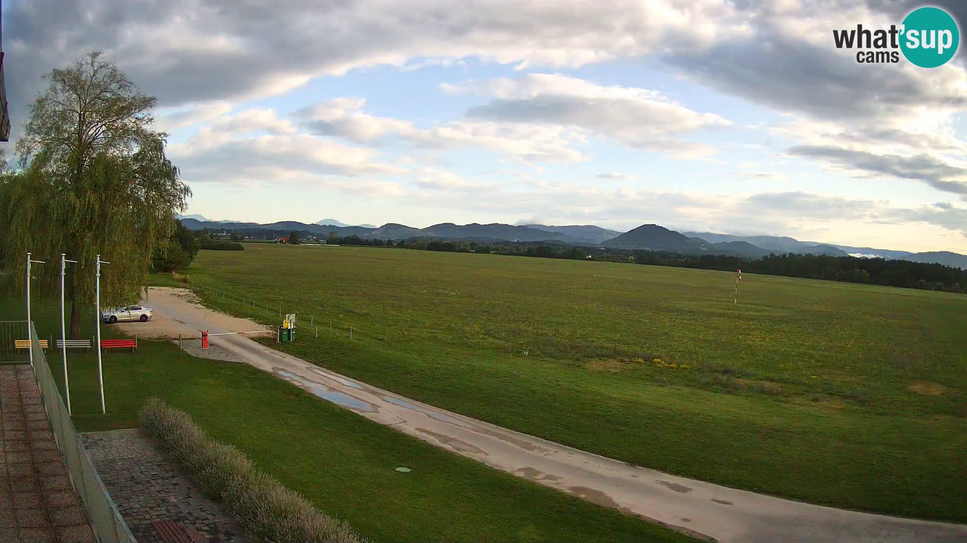 Celje Airfield livecam | LJCL | Slovenia