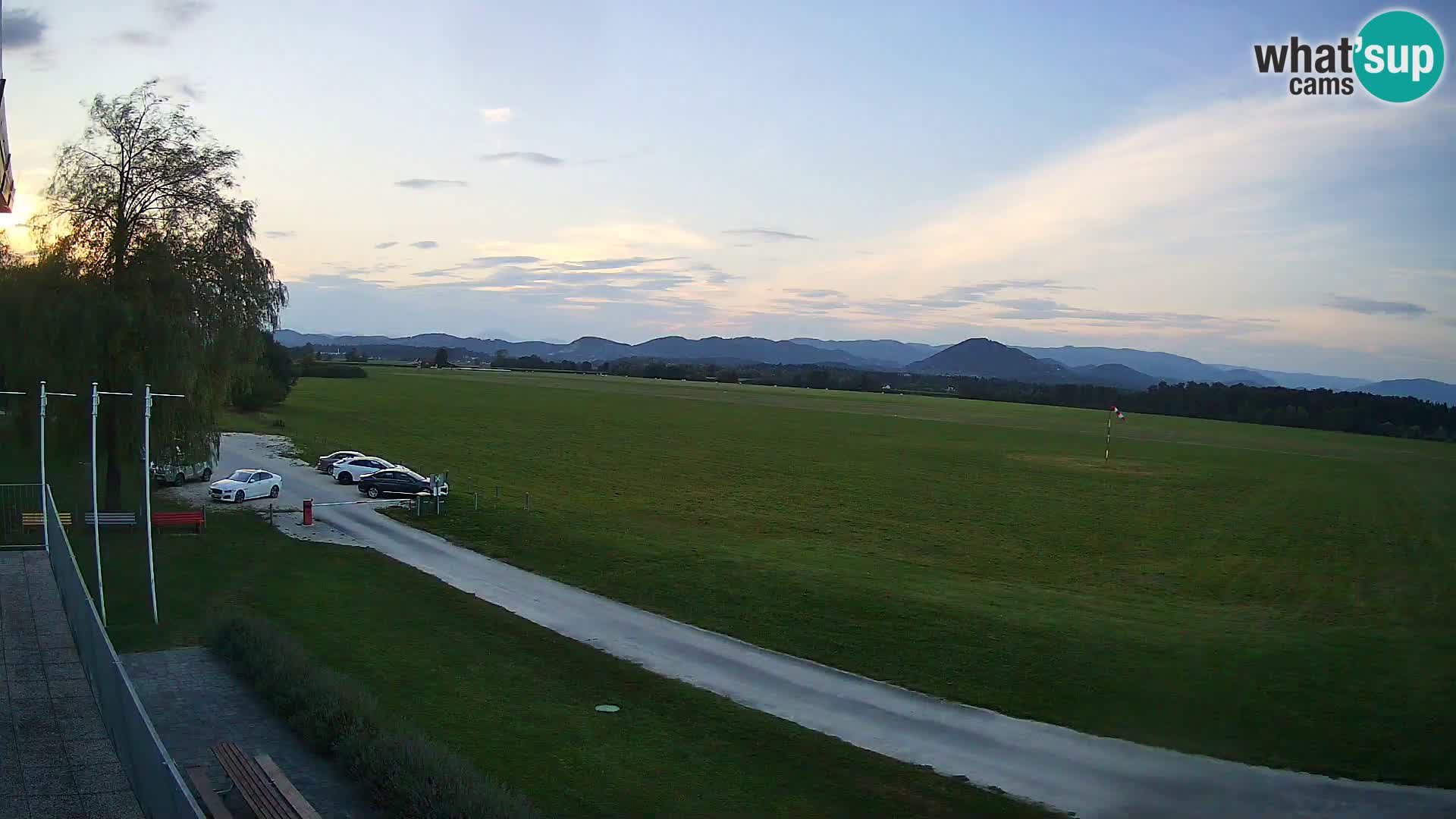 Spletna kamera Aeroklub Celje | LJCL