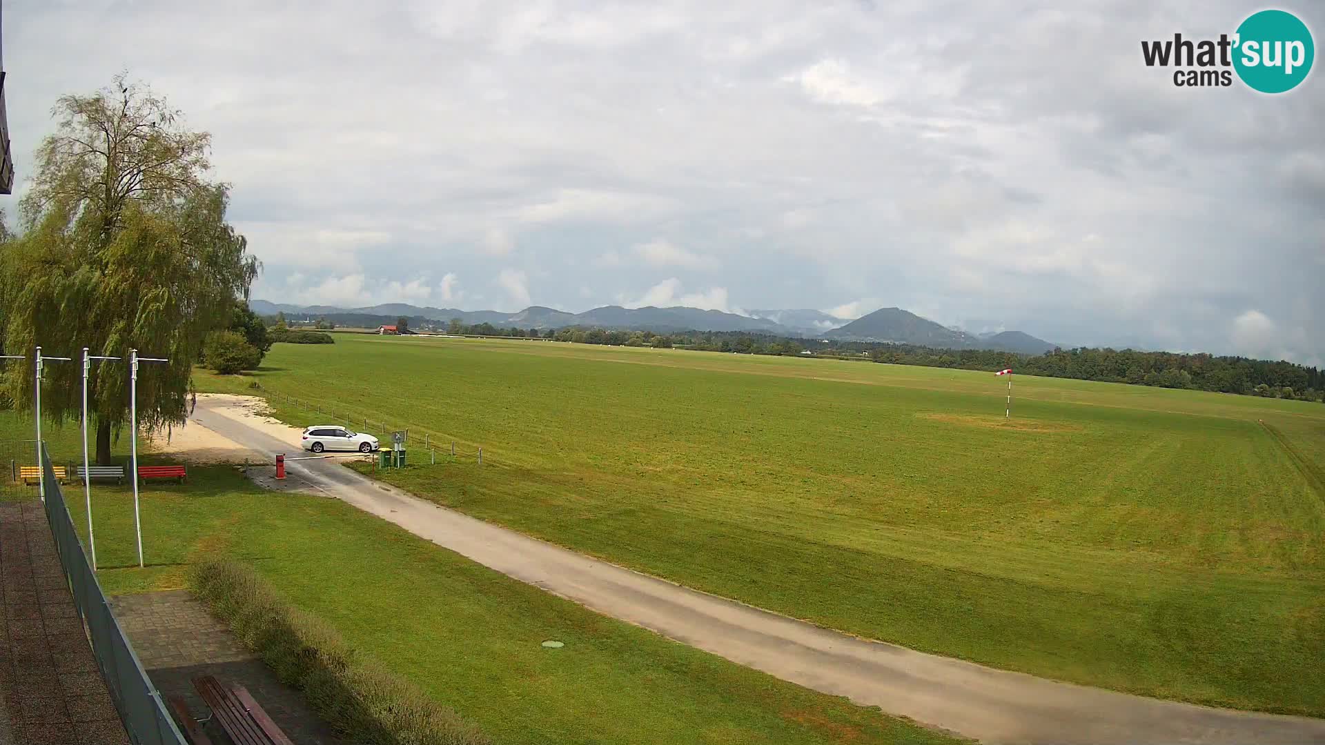Spletna kamera Aeroklub Celje | LJCL