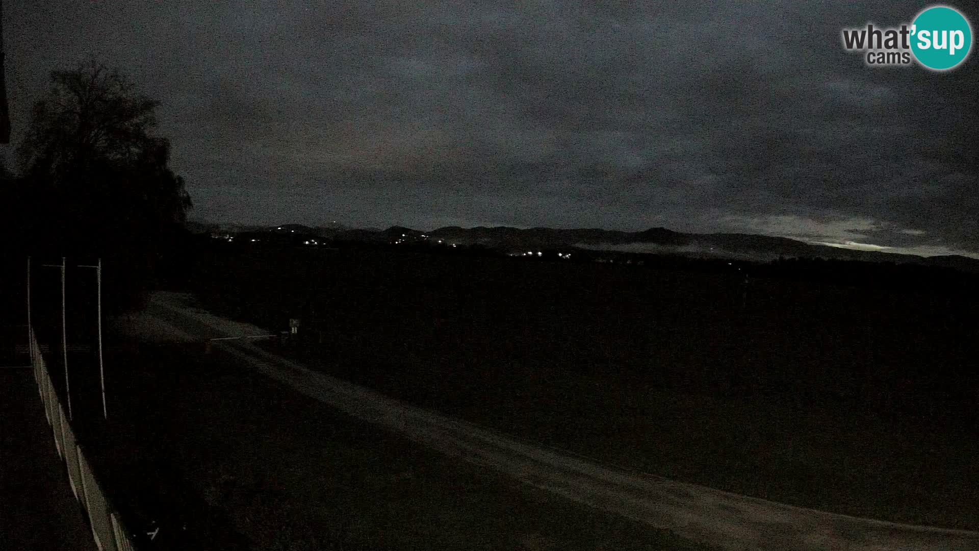 Celje Airfield livecam | LJCL | Slovenia