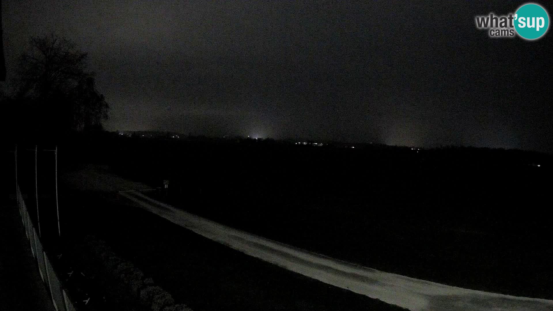 Celje Airfield livecam | LJCL | Slovenia