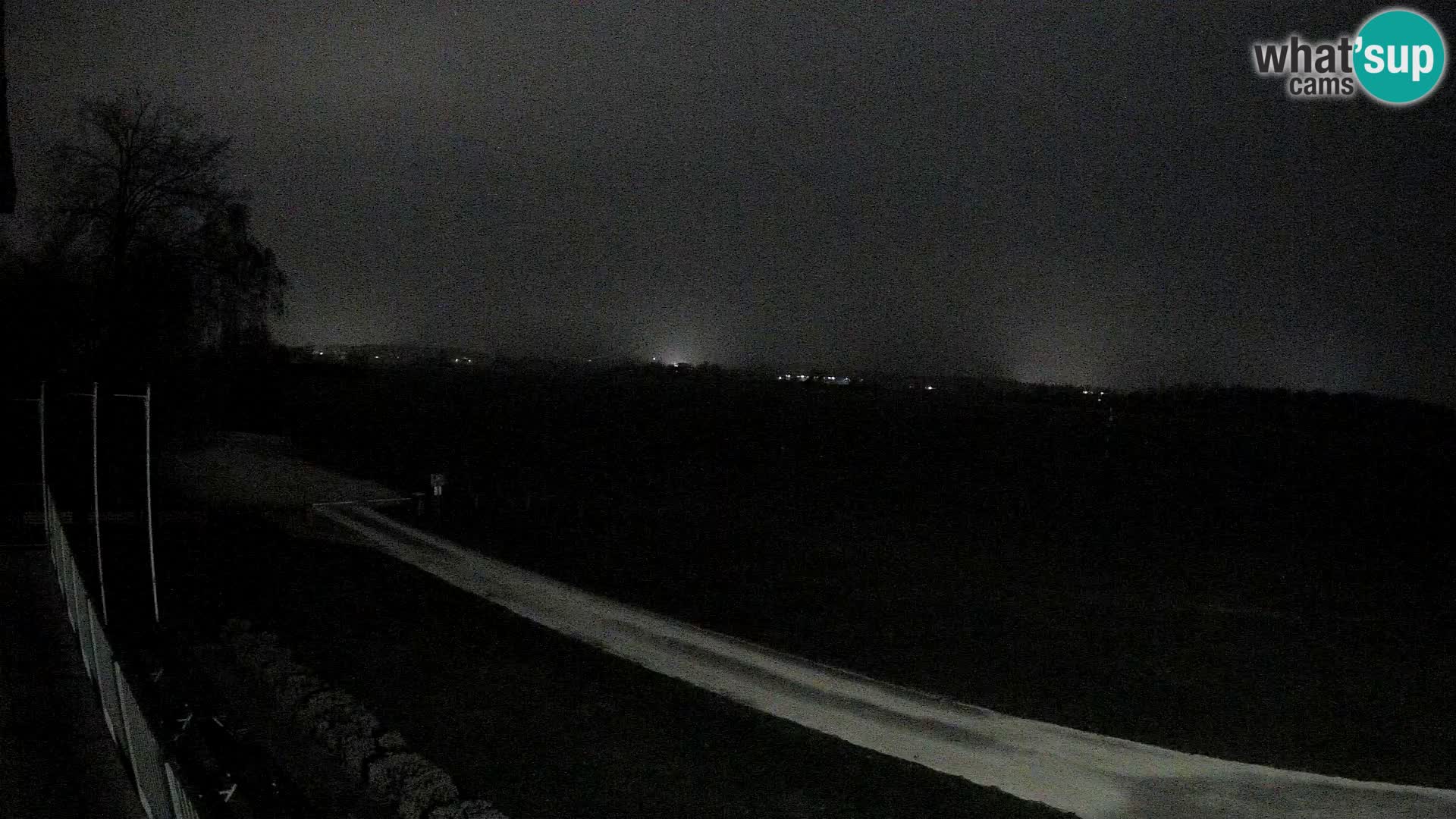 Celje Airfield livecam | LJCL | Slovenia