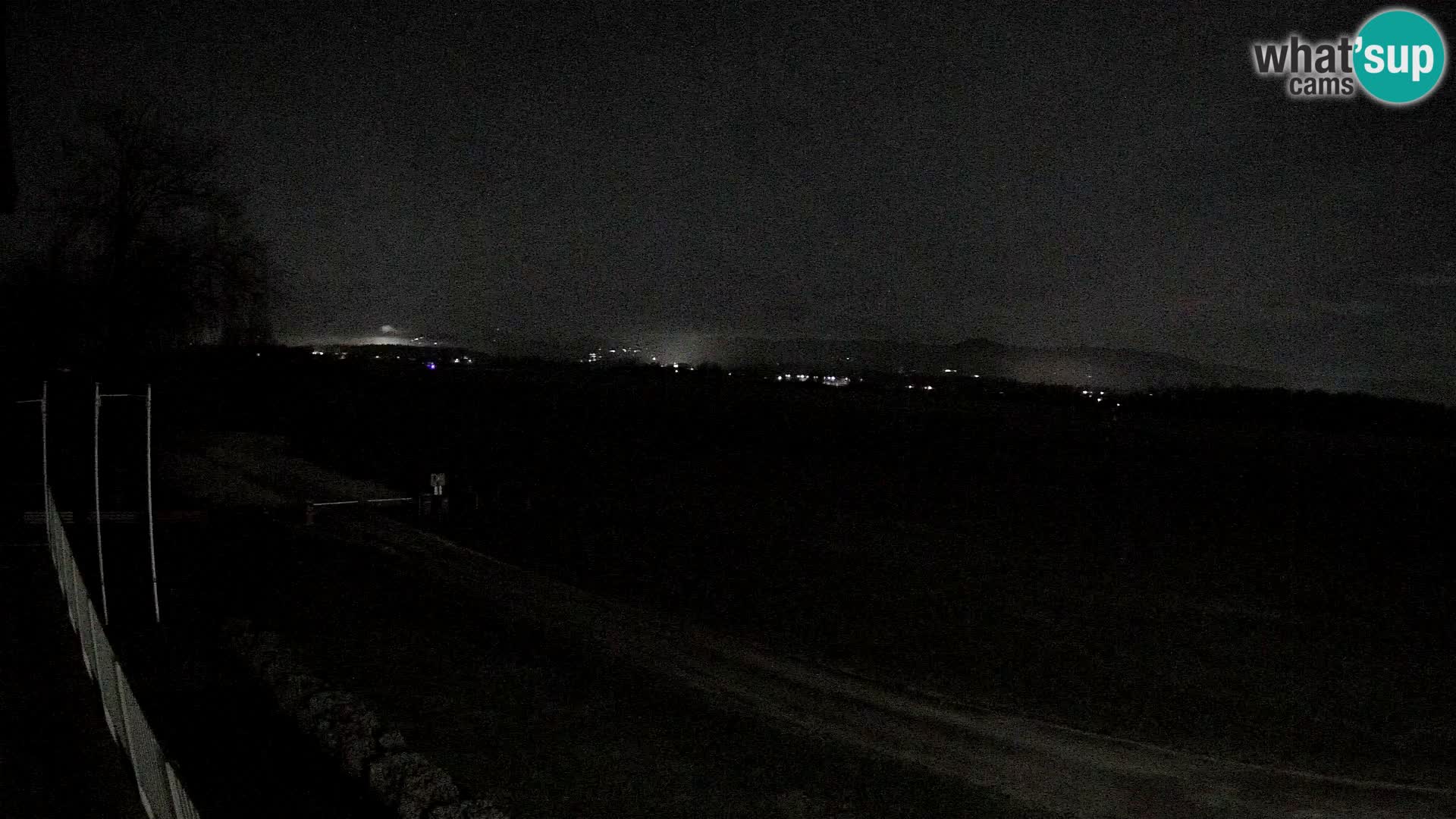 Celje Airfield livecam | LJCL | Slovenia