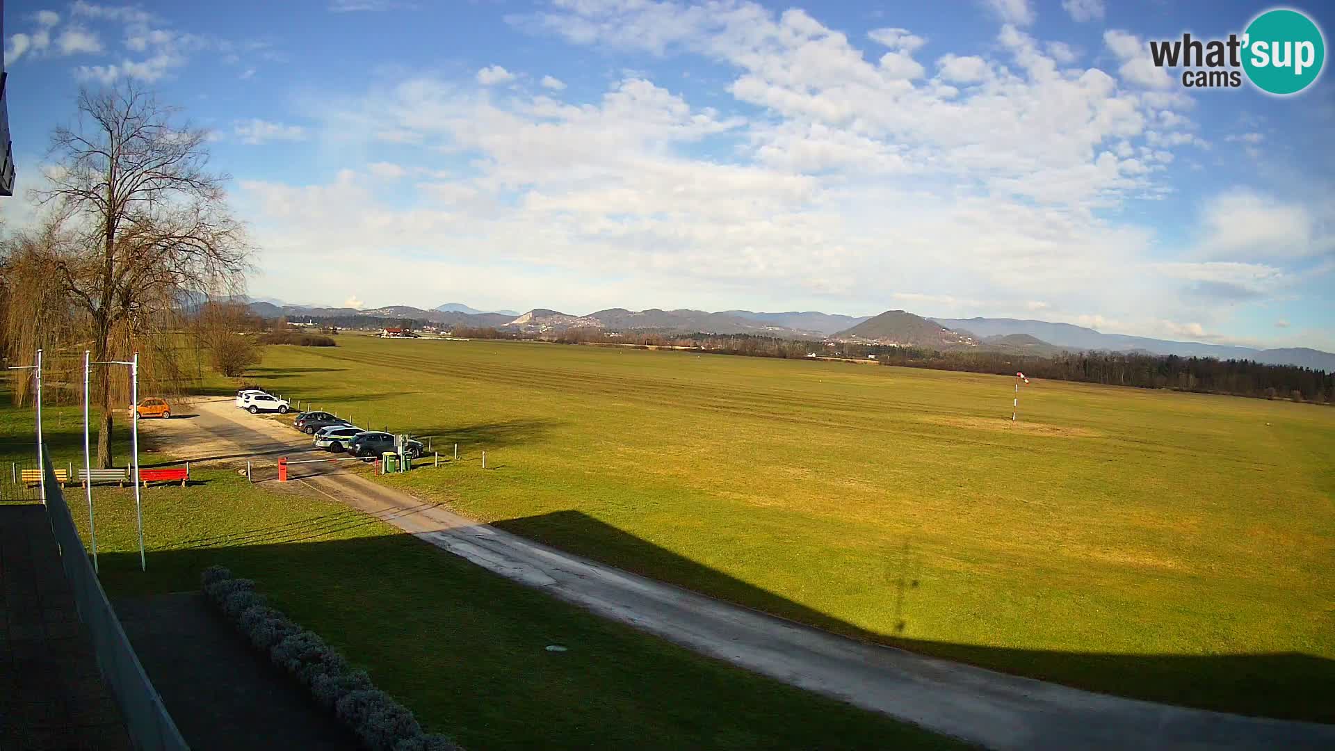 Spletna kamera Aeroklub Celje | LJCL
