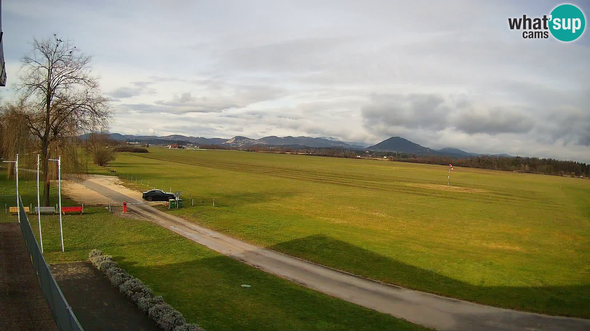Celje Airfield livecam | LJCL | Slovenia