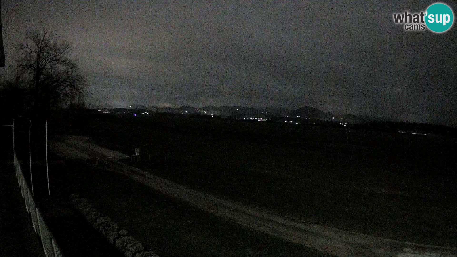 Celje Airfield livecam | LJCL | Slovenia