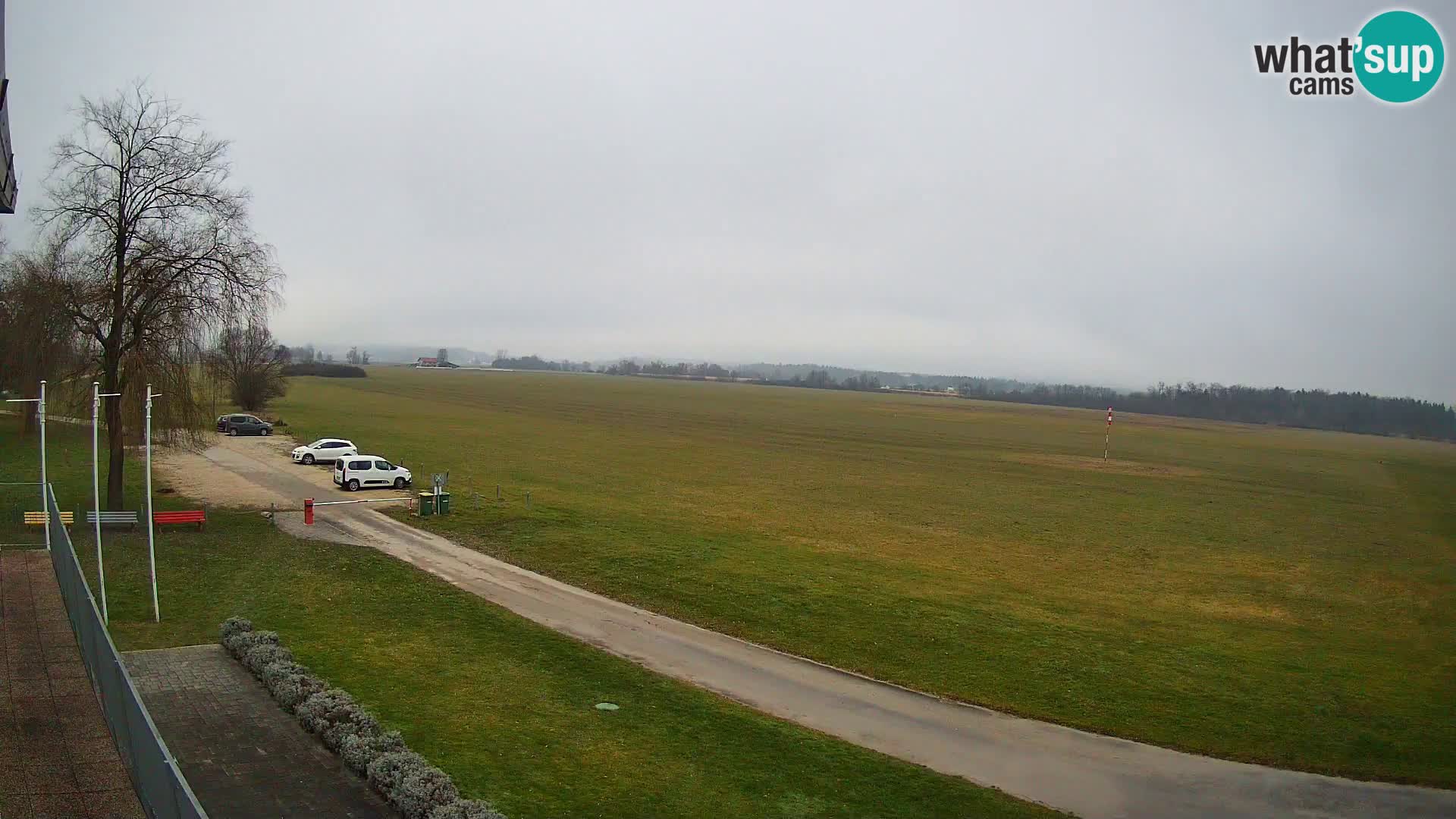 Spletna kamera Aeroklub Celje | LJCL