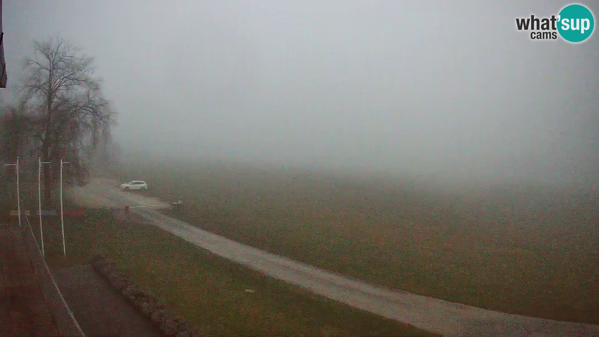 Celje Airfield livecam | LJCL | Slovenia