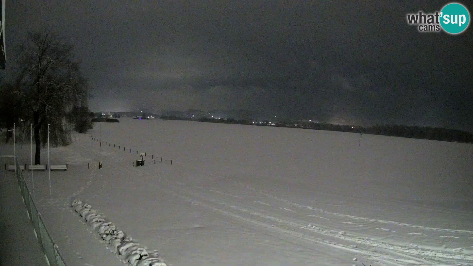 Spletna kamera Aeroklub Celje | LJCL