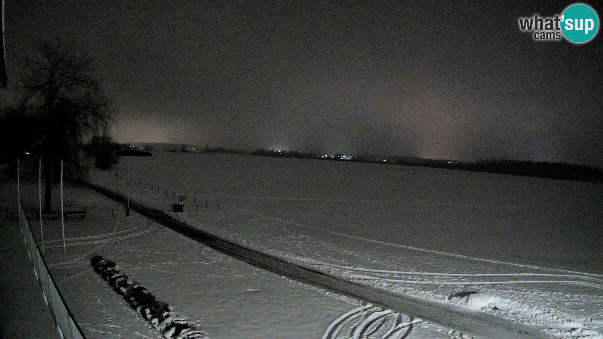 Spletna kamera Aeroklub Celje | LJCL