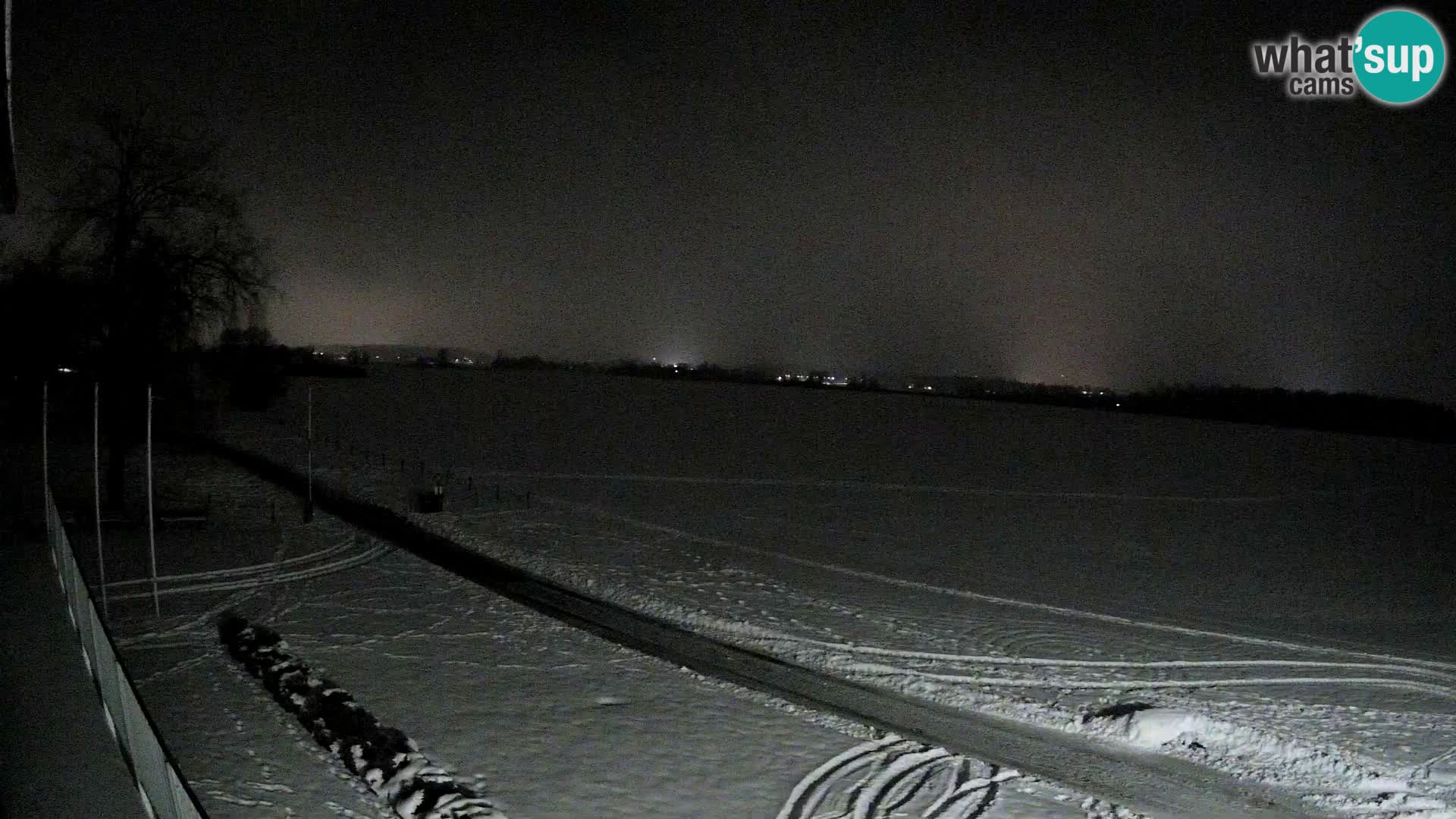 Spletna kamera Aeroklub Celje | LJCL