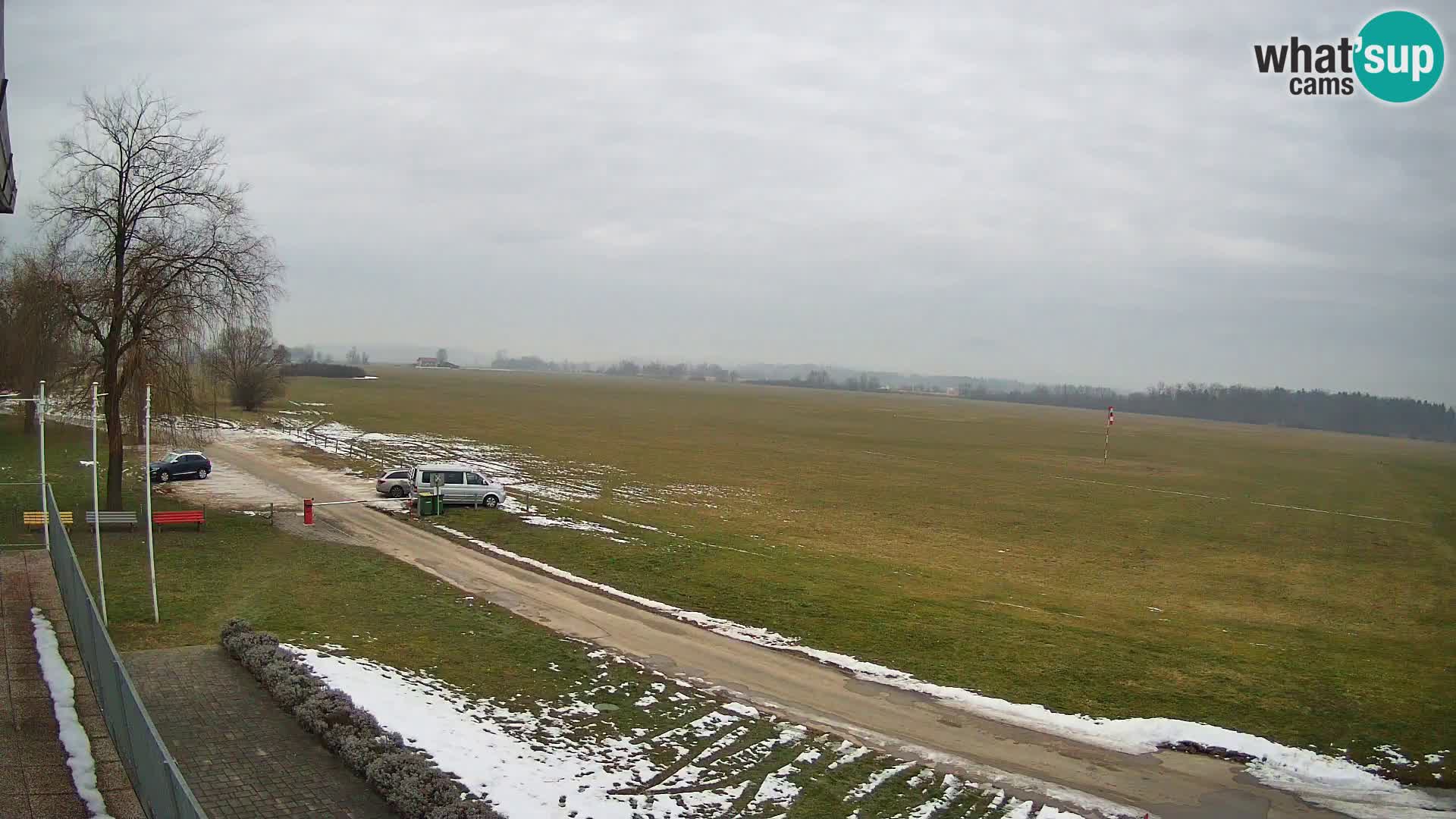 Spletna kamera Aeroklub Celje | LJCL