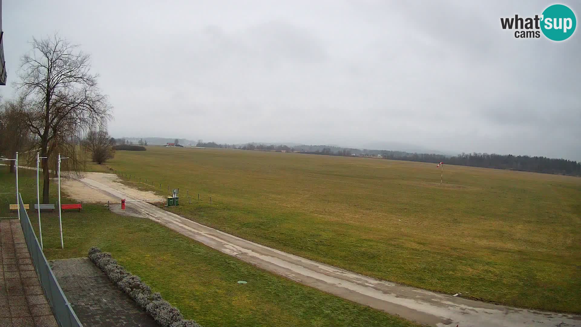 Spletna kamera Aeroklub Celje | LJCL