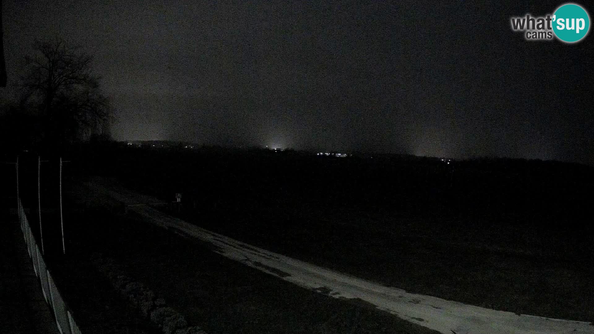 Celje Airfield livecam | LJCL | Slovenia