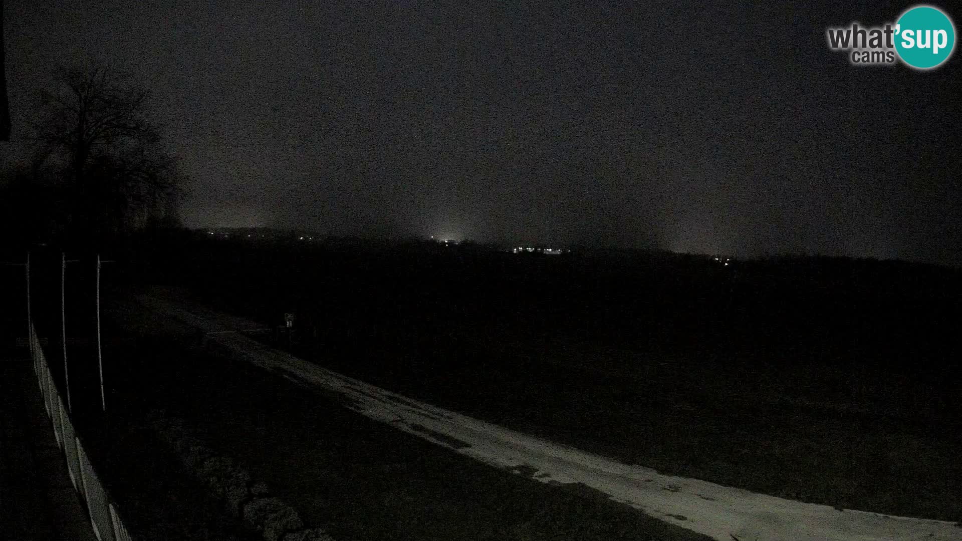 Celje Airfield livecam | LJCL | Slovenia