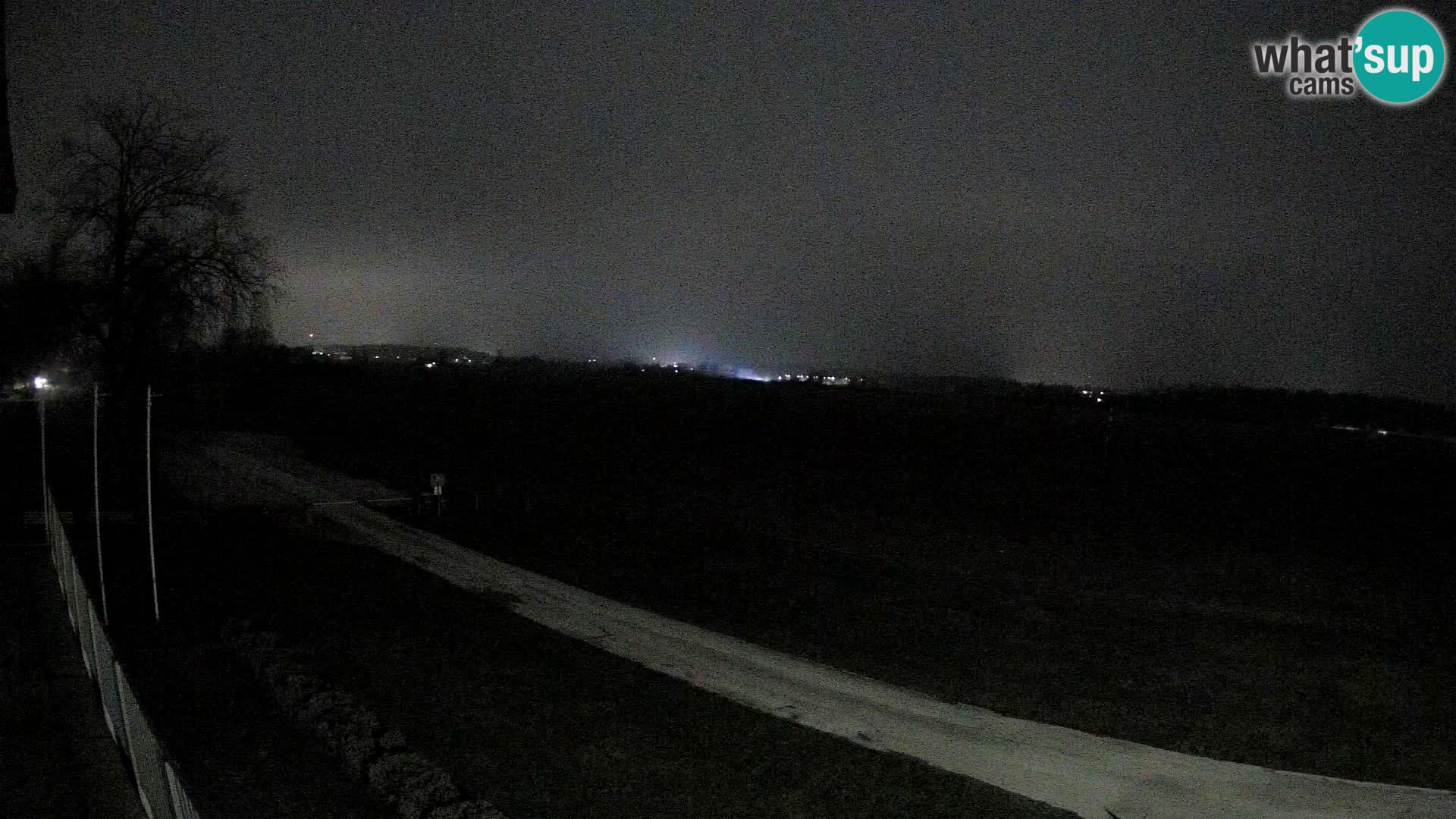 Celje Airfield livecam | LJCL | Slovenia