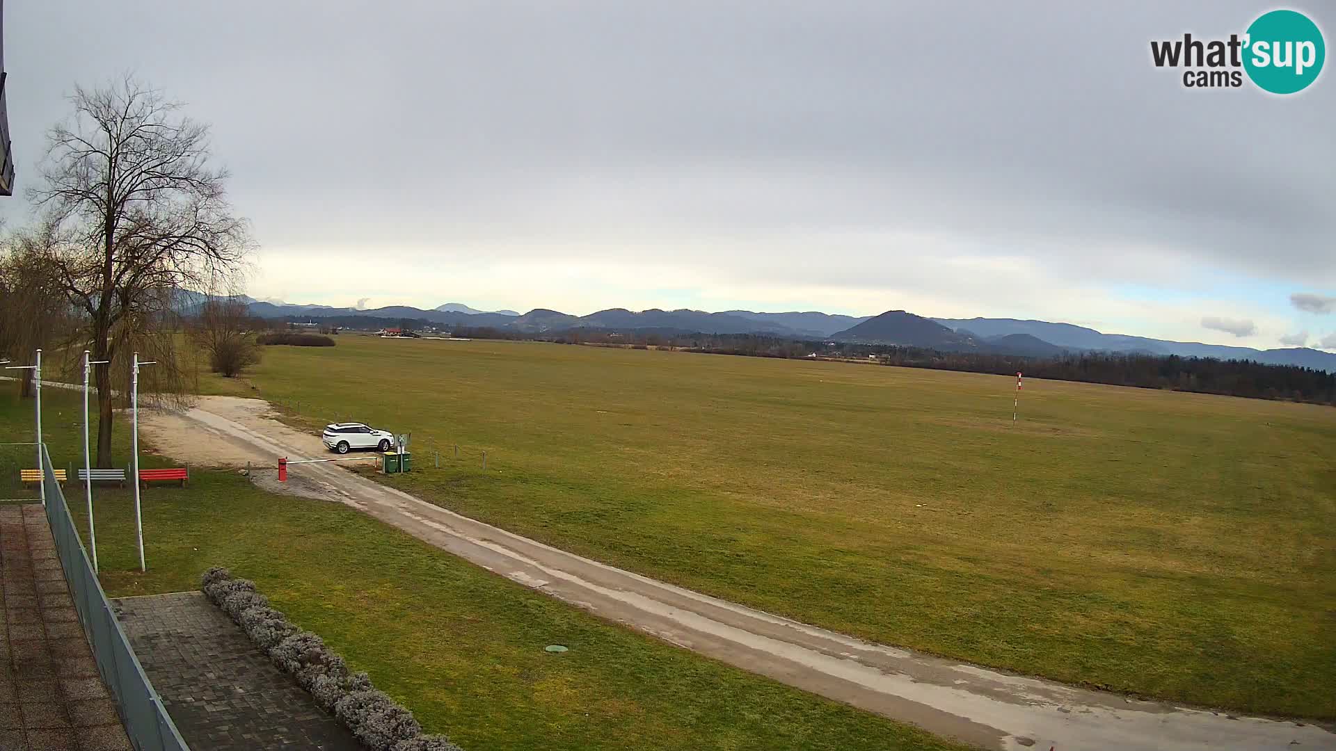 Spletna kamera Aeroklub Celje | LJCL