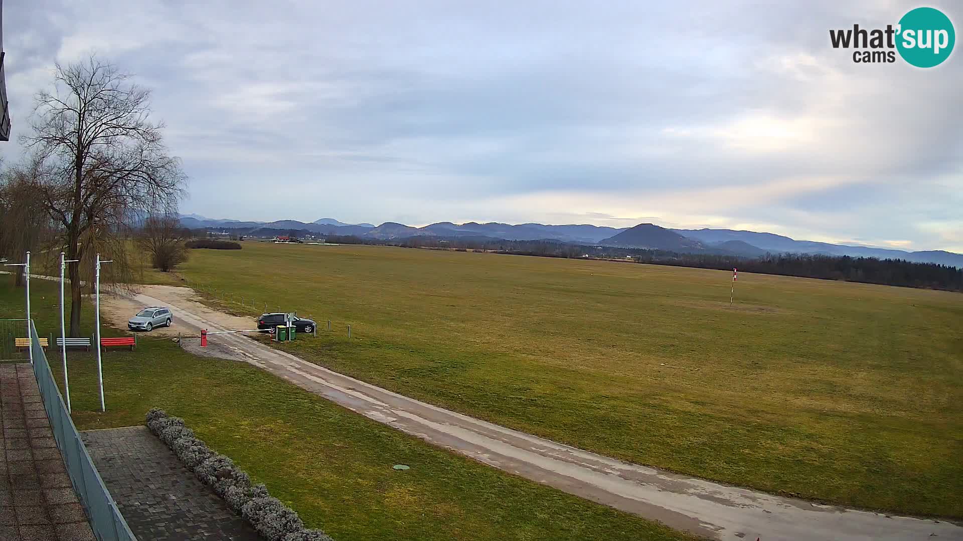 Spletna kamera Aeroklub Celje | LJCL