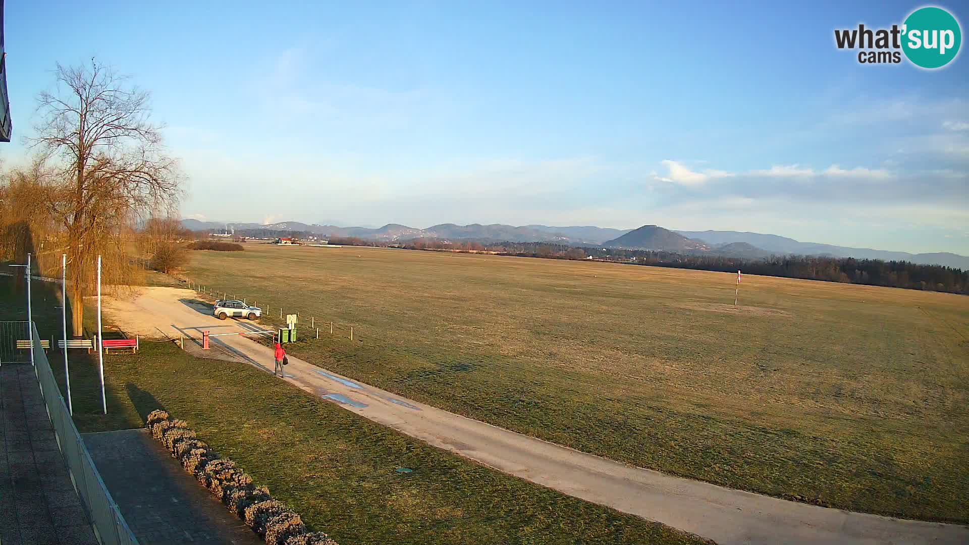 Spletna kamera Aeroklub Celje | LJCL