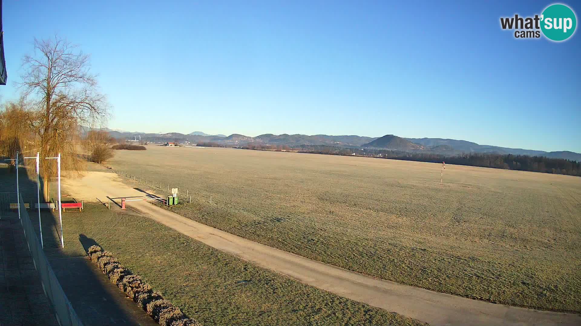 Spletna kamera Aeroklub Celje | LJCL