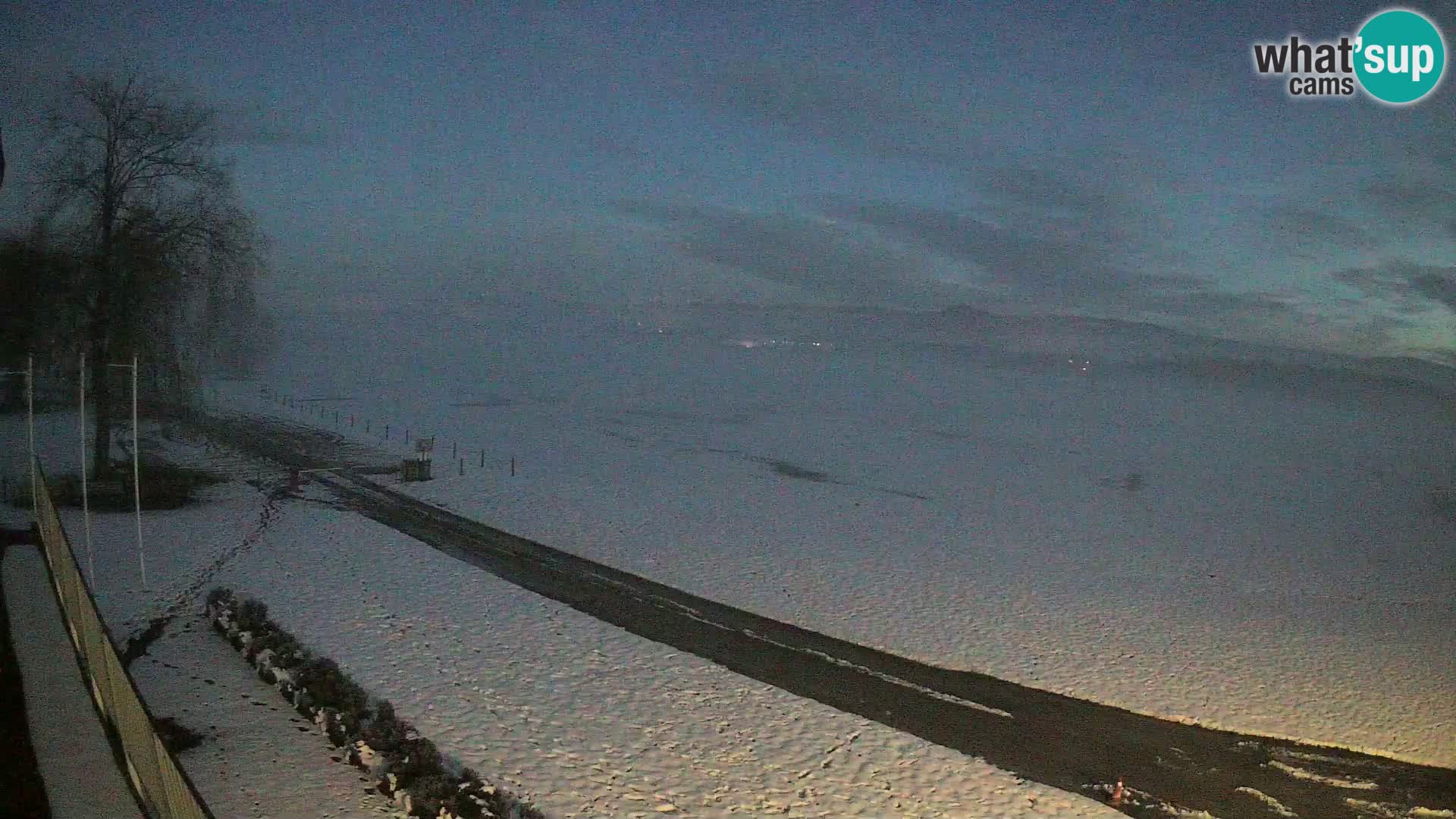 Spletna kamera Aeroklub Celje | LJCL