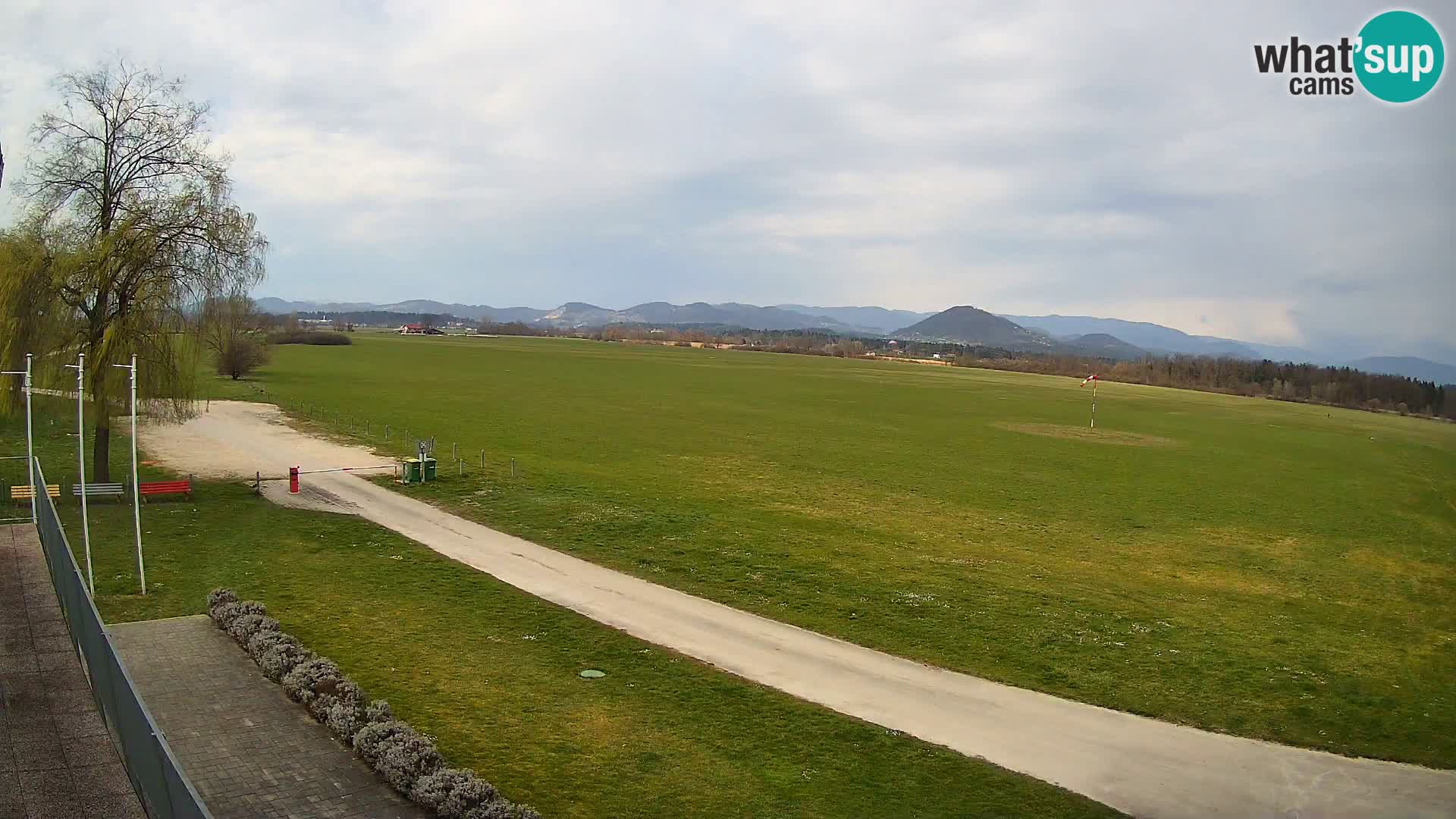 Celje Airfield livecam | LJCL | Slovenia