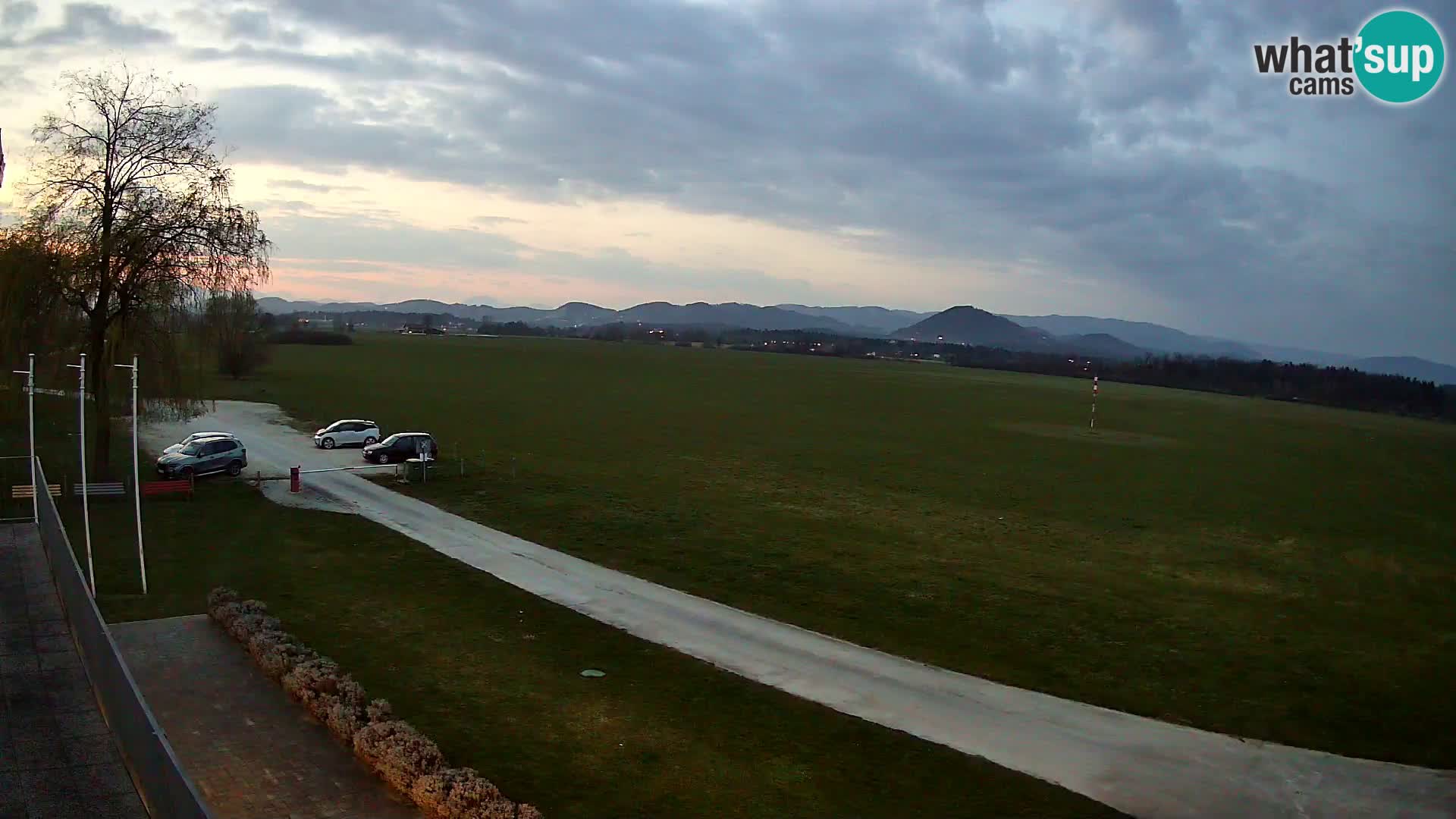 Spletna kamera Aeroklub Celje | LJCL