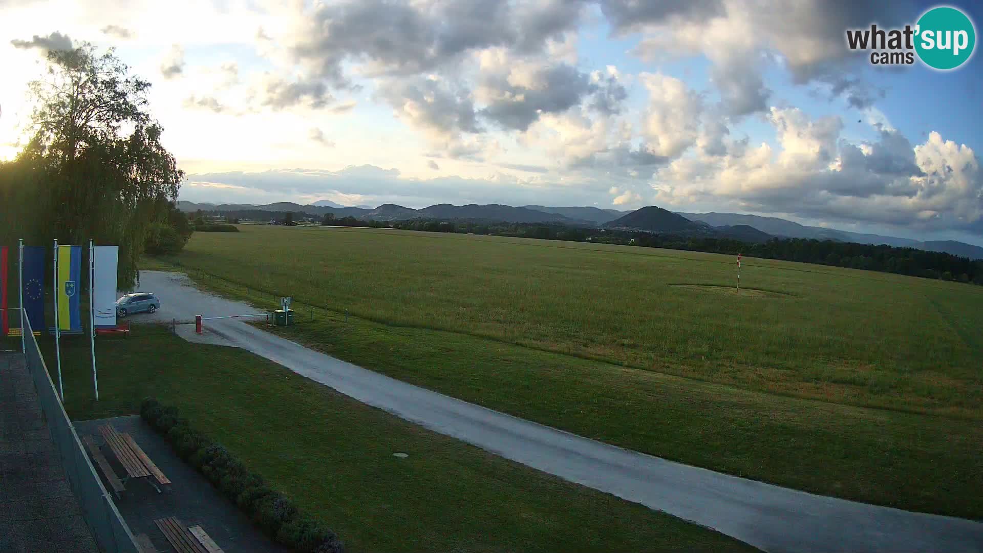 Spletna kamera Aeroklub Celje | LJCL