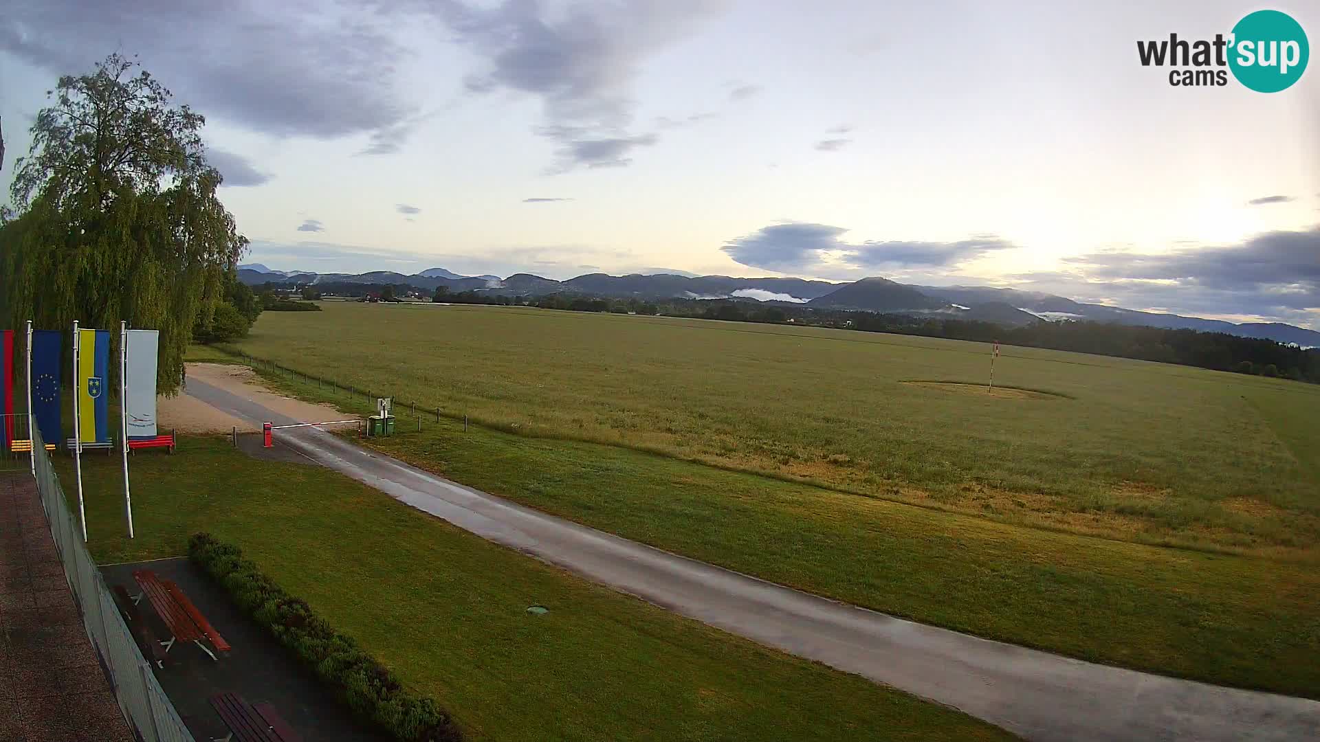 Spletna kamera Aeroklub Celje | LJCL