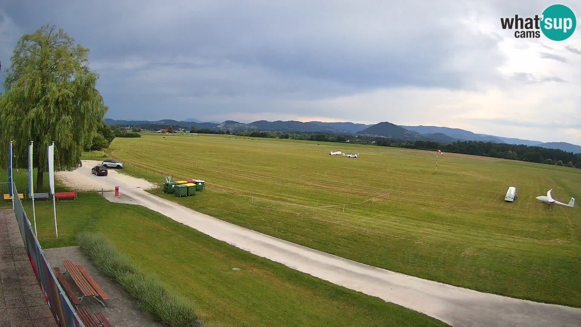 Spletna kamera Aeroklub Celje | LJCL