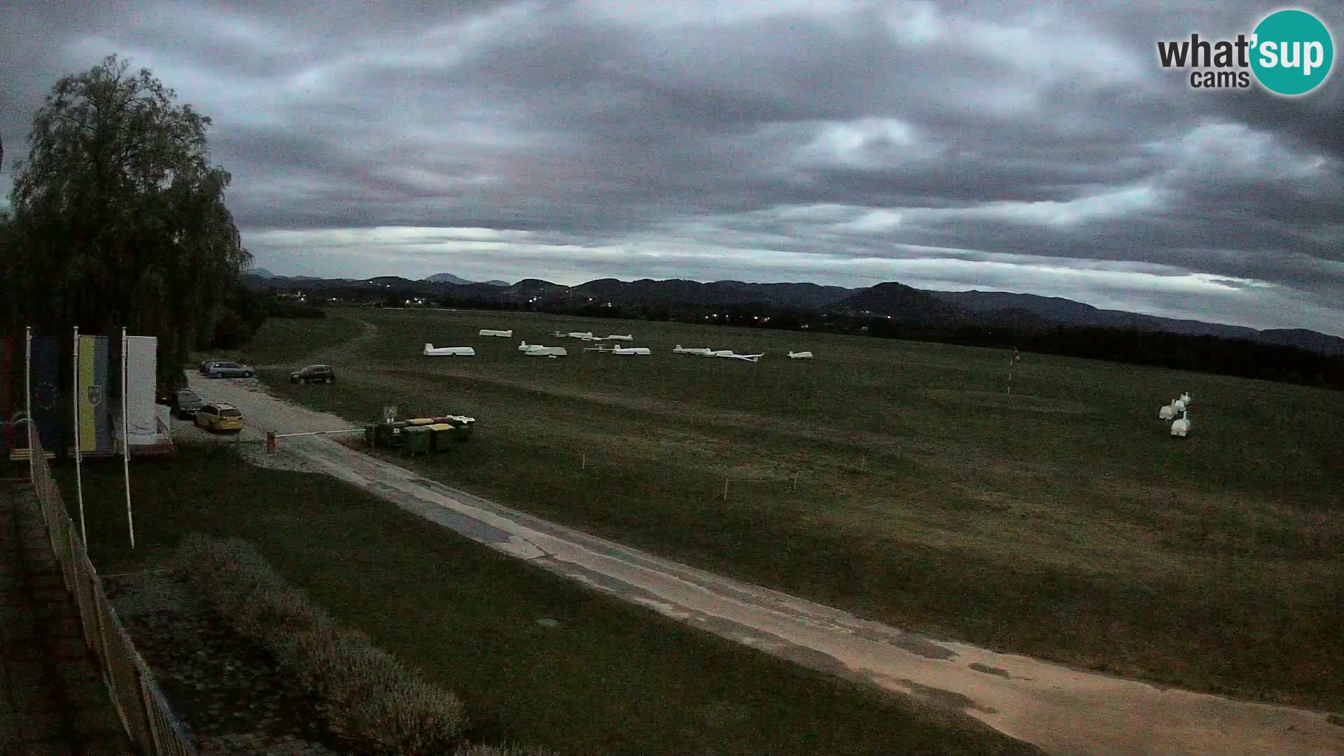 Celje Airfield livecam | LJCL | Slovenia