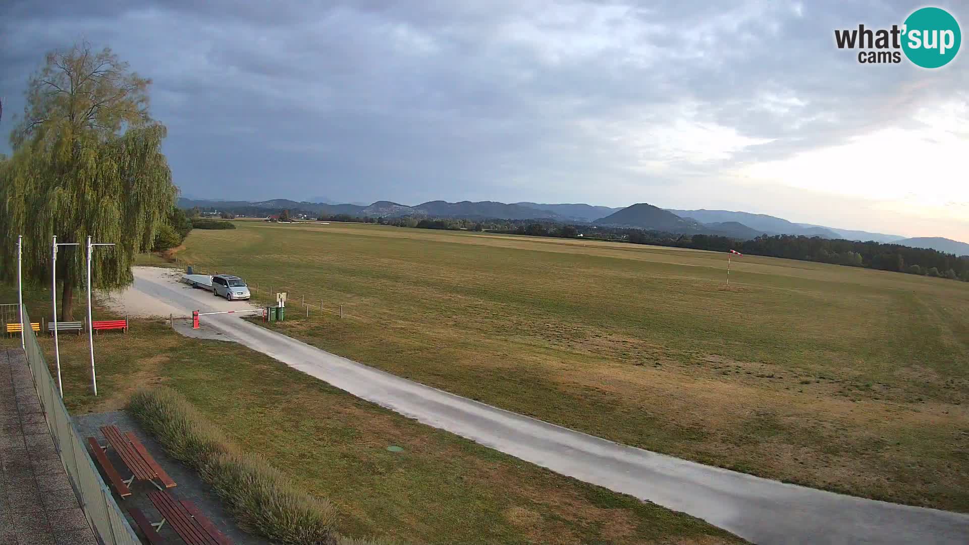 Celje Airfield livecam | LJCL | Slovenia