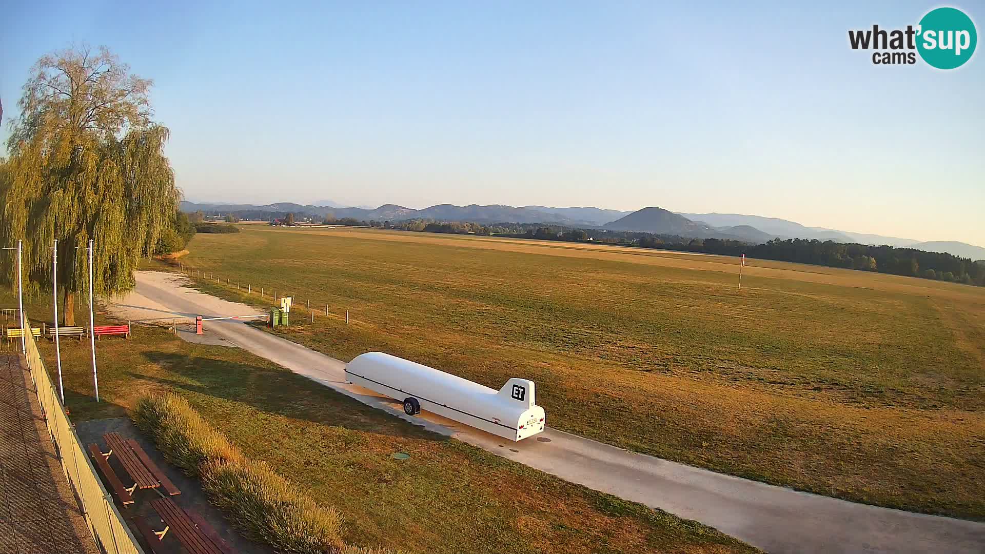Spletna kamera Aeroklub Celje | LJCL