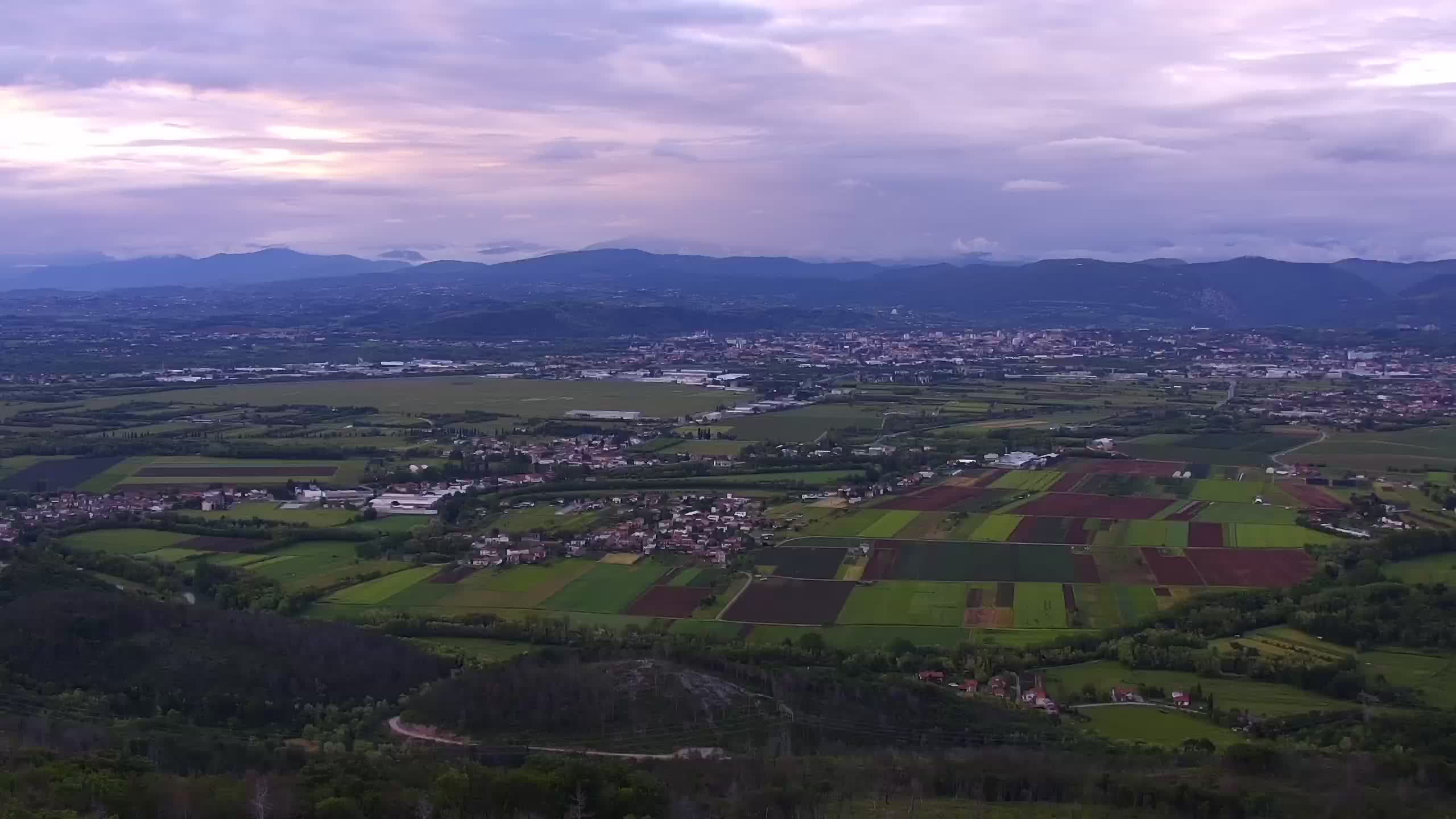 Live webcam Cerje – Miren – Kostanjevica – Slovenia