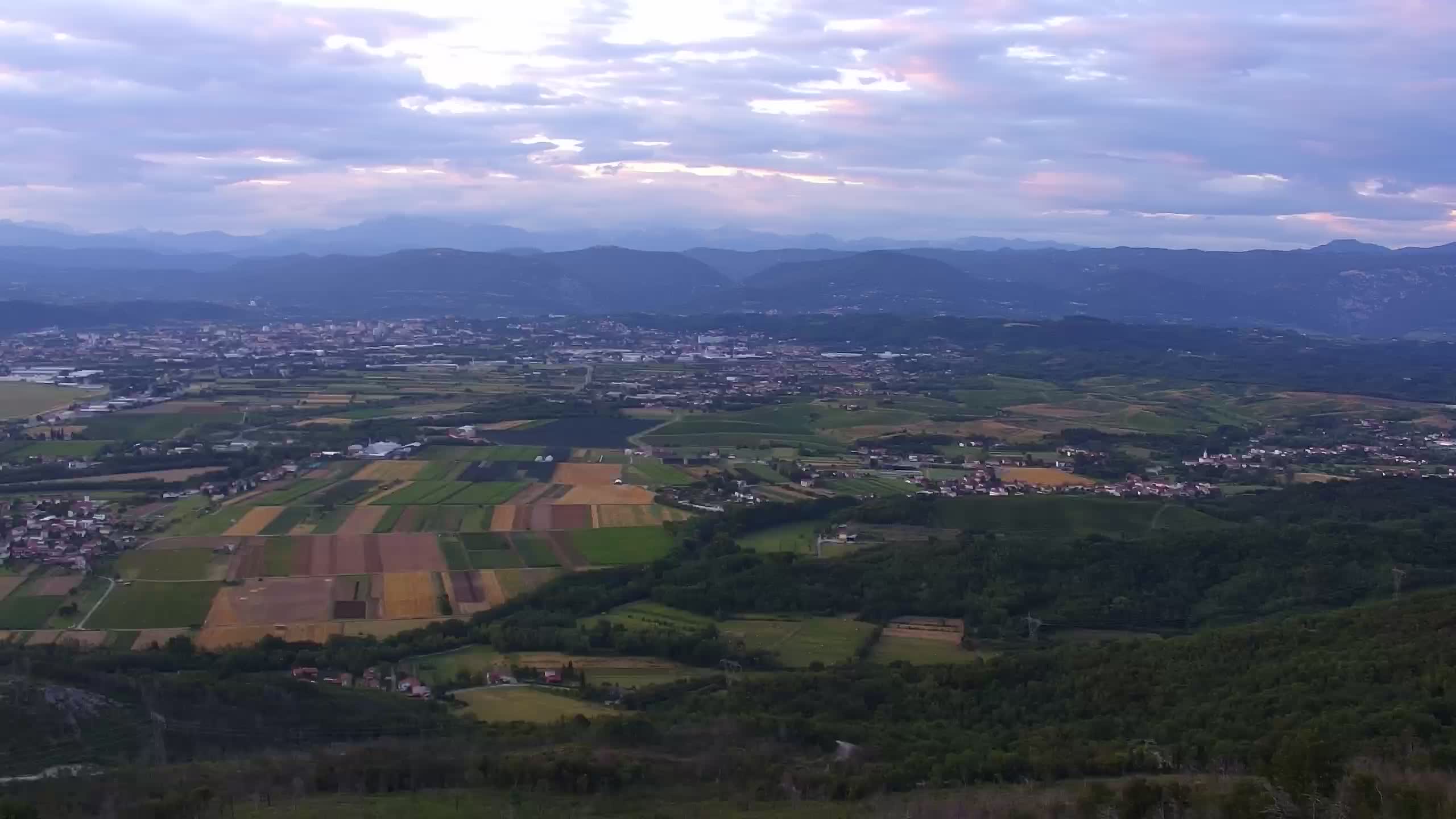 Live webcam Cerje – Miren – Kostanjevica – Slovenia