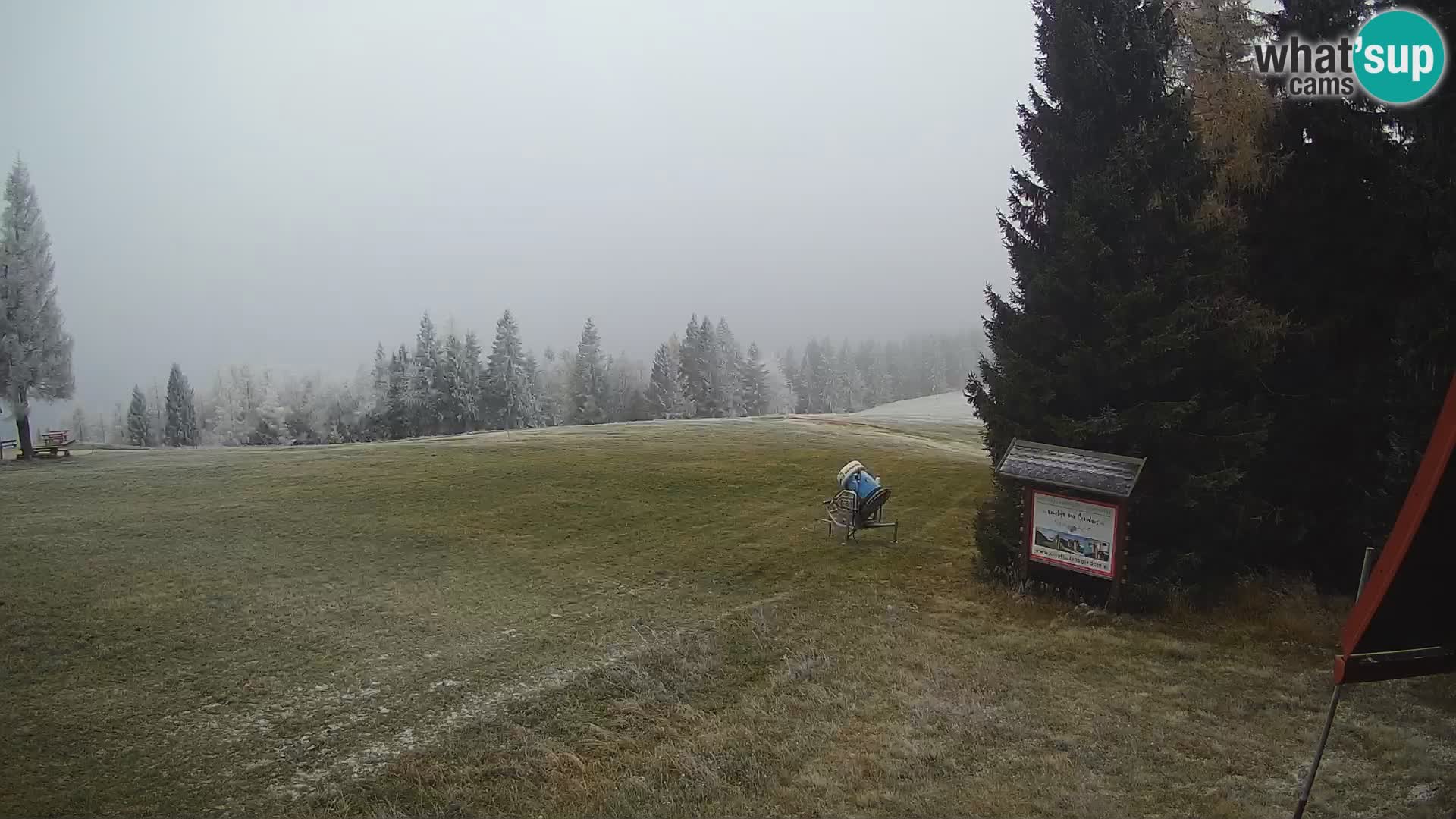 Smučarska šola Novinar – spletna kamera smučišče Cerkno