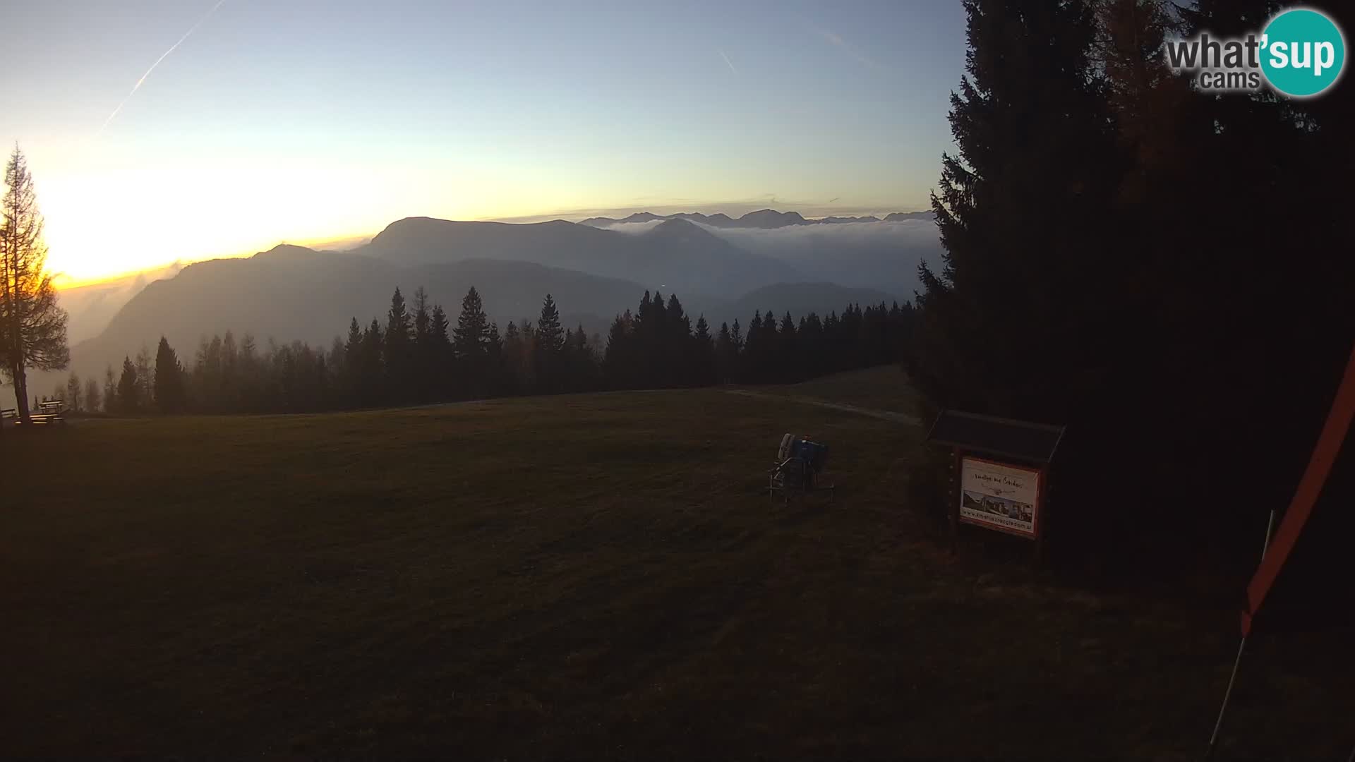 Smučarska šola Novinar – spletna kamera smučišče Cerkno