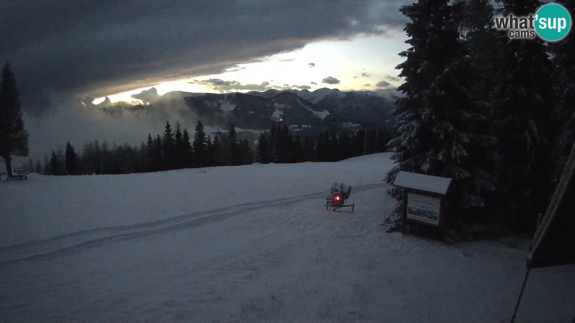 Škola skijanja Novinar – webcam skijalište Cerkno – Slovenija