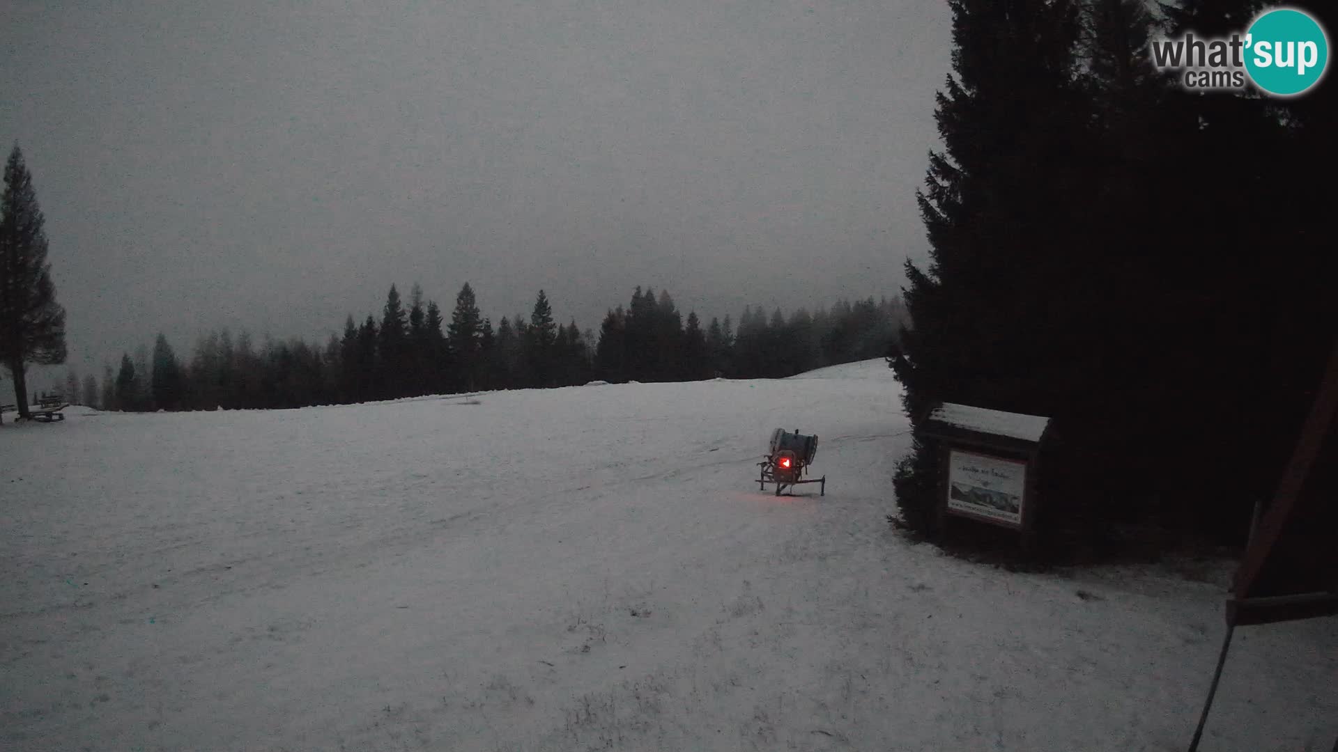 Escuela de esquí Novinar – estación de esquí webcam Cerkno – Eslovenia